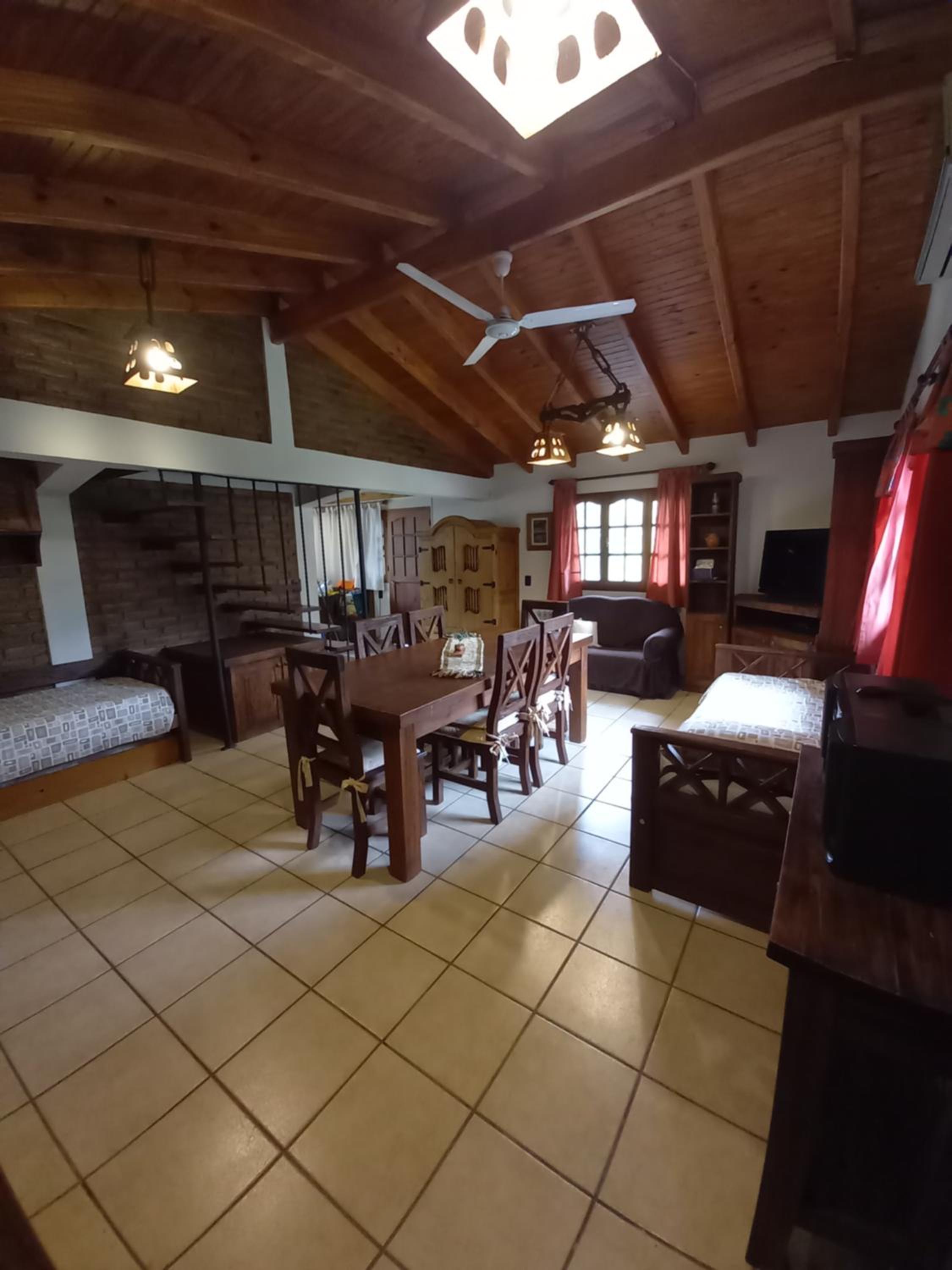 Casa La Encantada, en el pedemonte mendocino