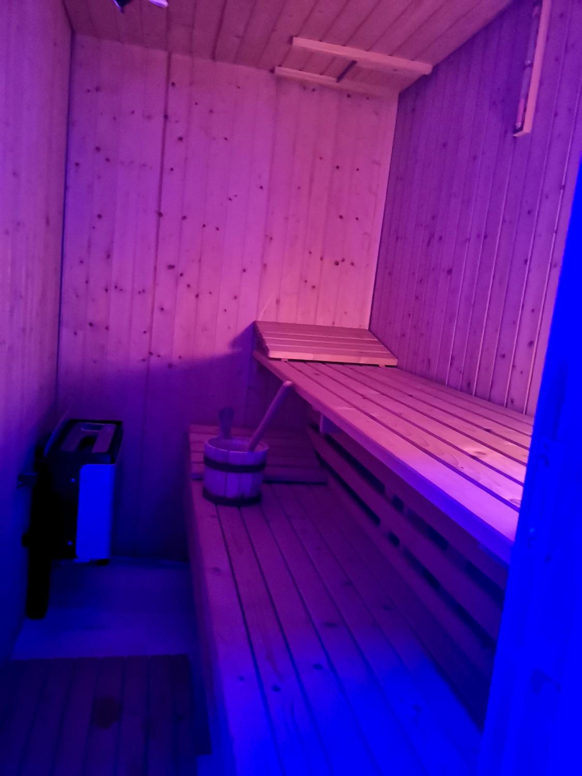 Photo 16