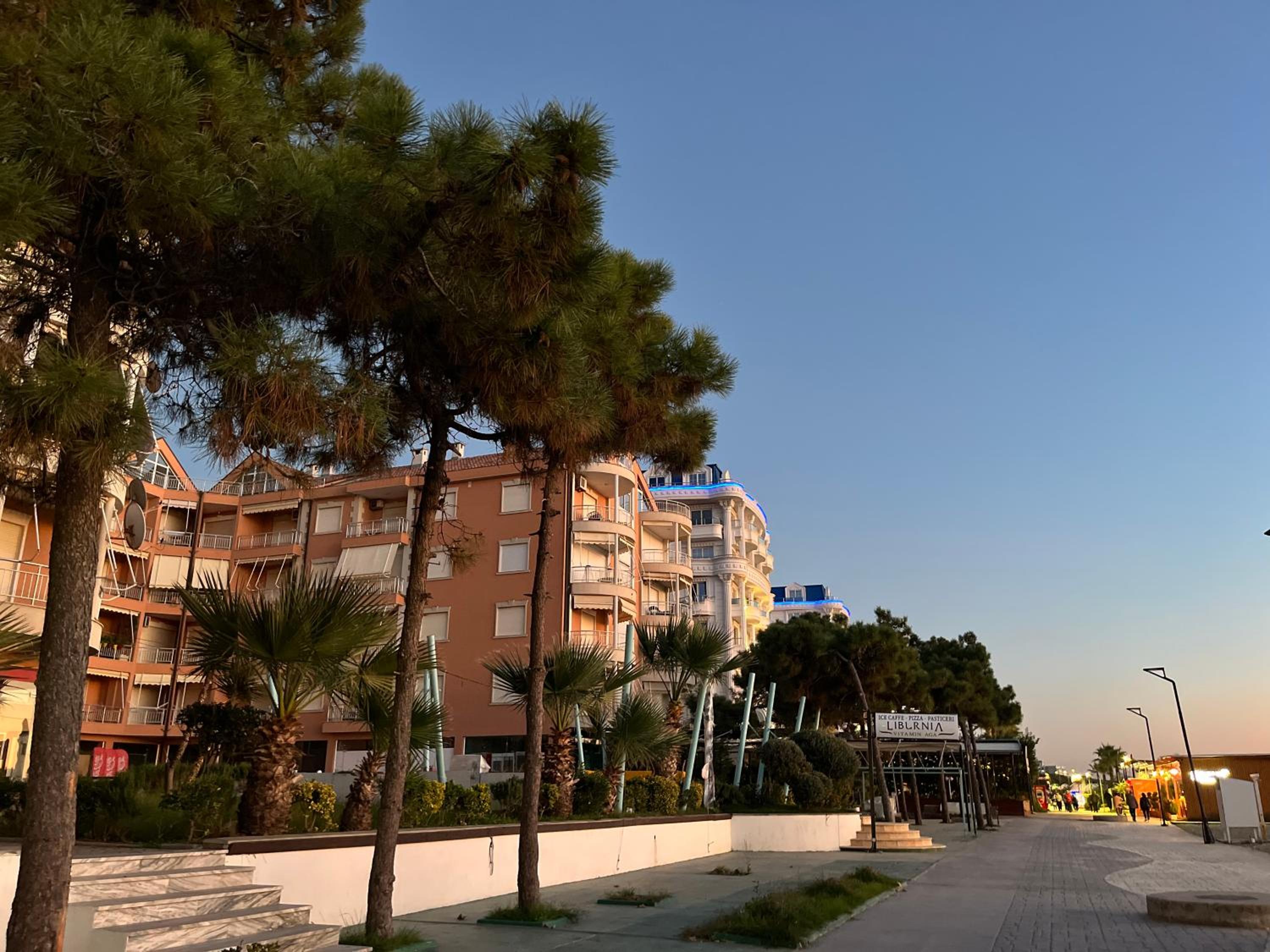 Adriatic Treasure Apt, Luxury & Beachfront - by BETA Premium