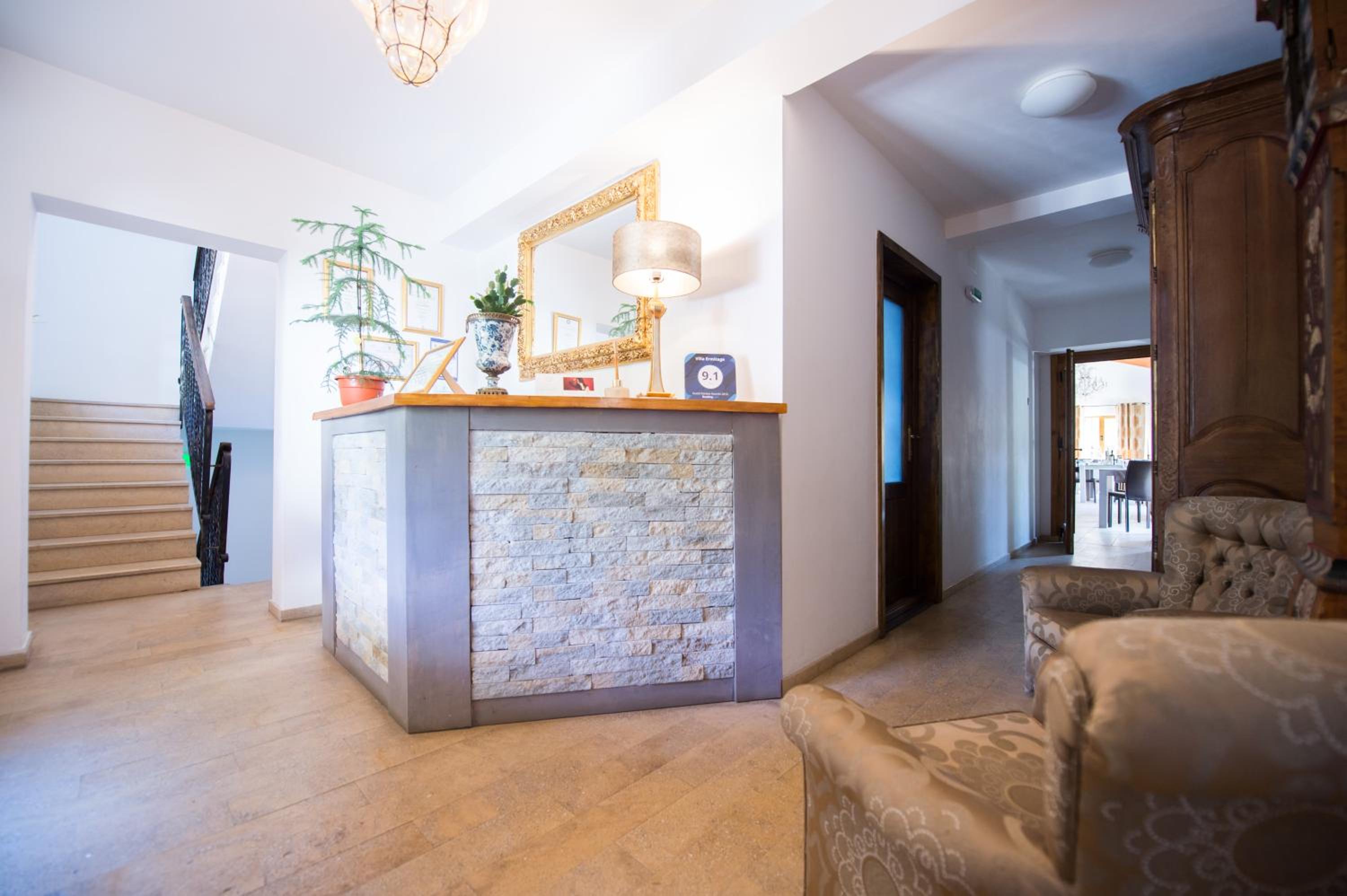 Hotel Pensiunea Turistica Villa Ermitage