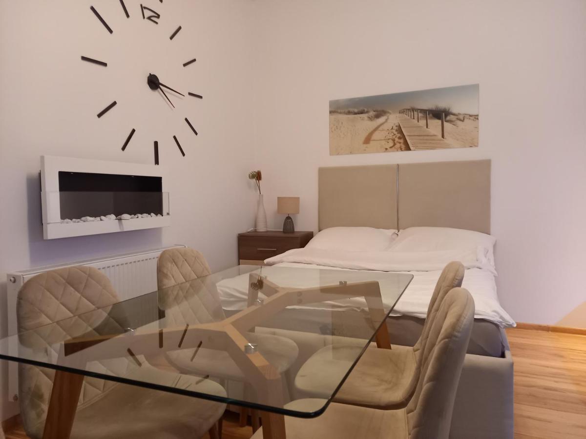 Apartament MIODOWY przy plaży view 5