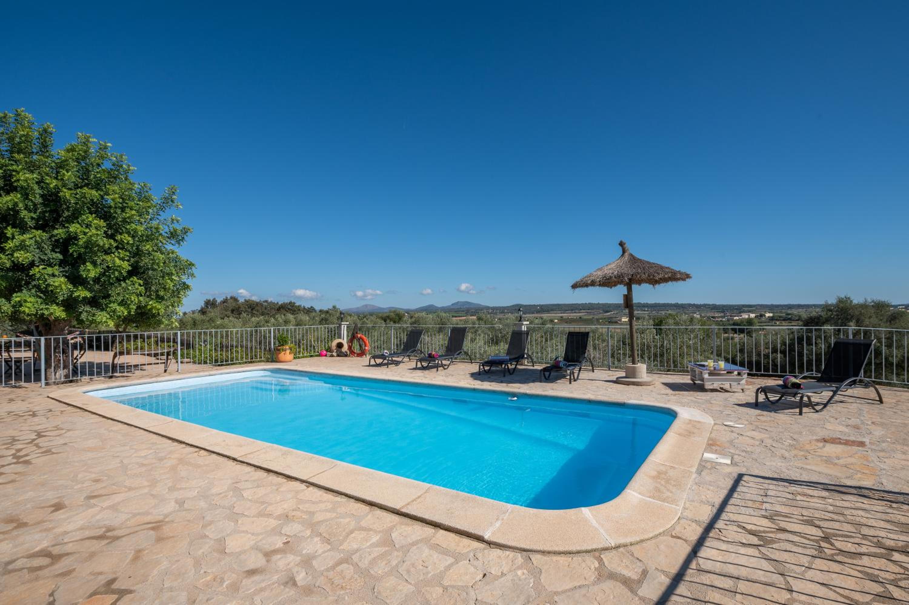 Finca Son Puca en Petra — recepcion & lobby