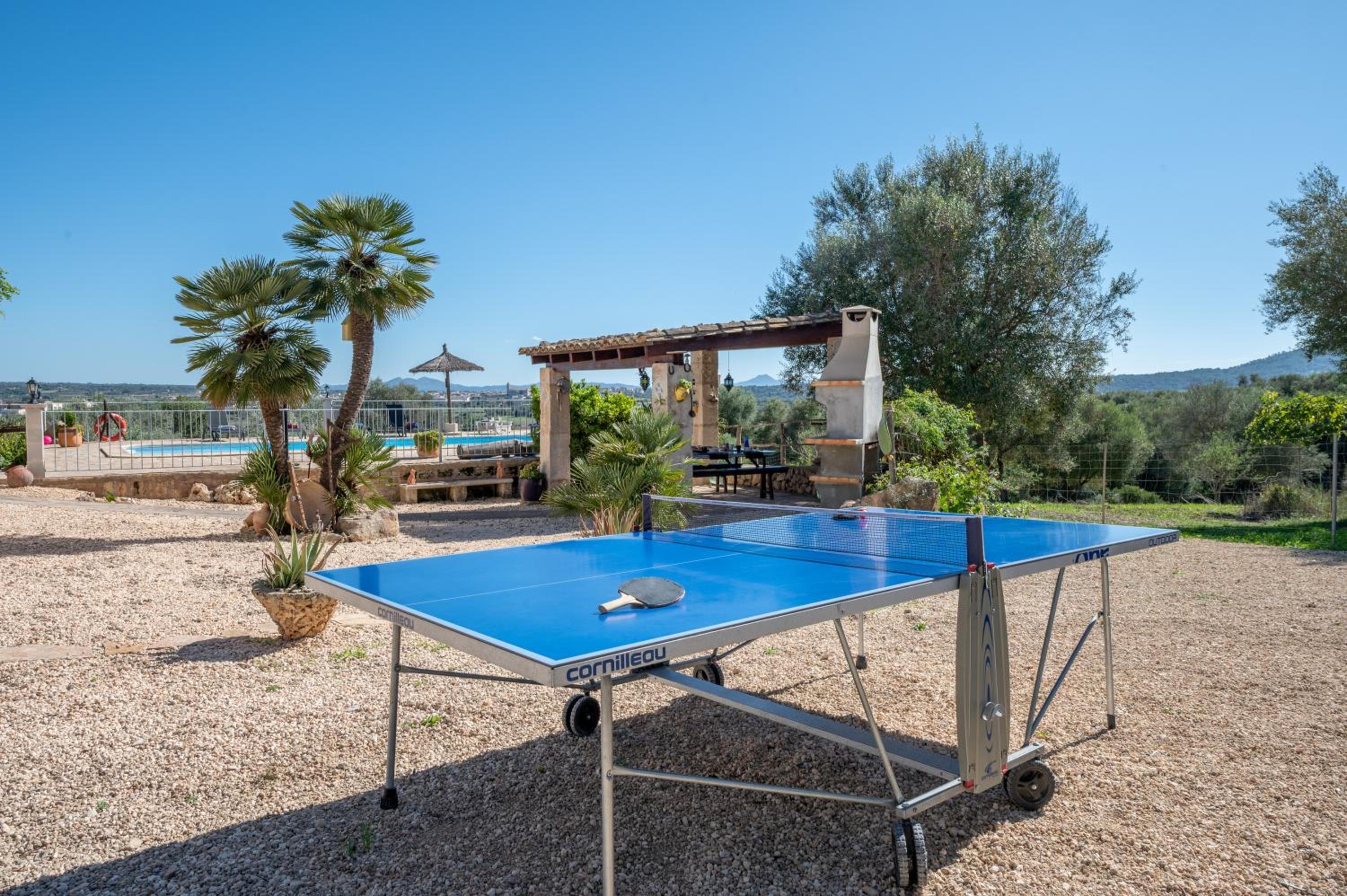 Finca Son Puca en Petra — activities & amenities