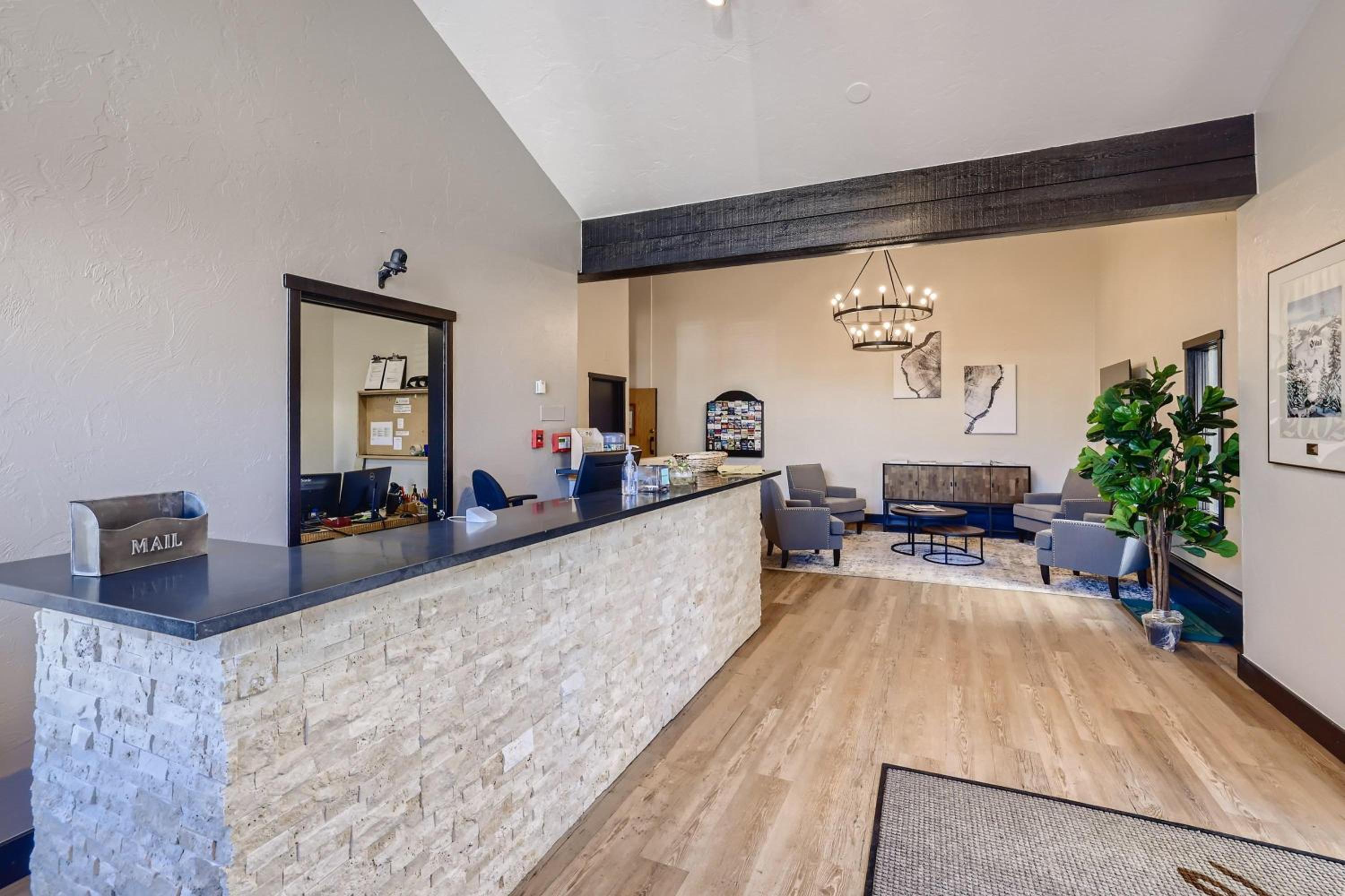 Lift House Lodge, Pet Friendly, Premium Studio Condo