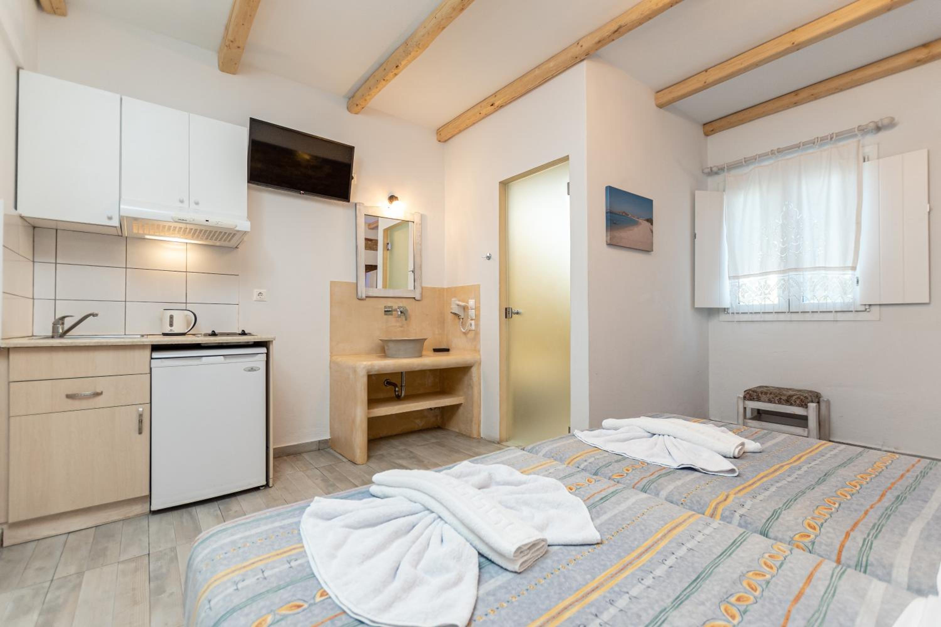 Agios Prokopios Hotel