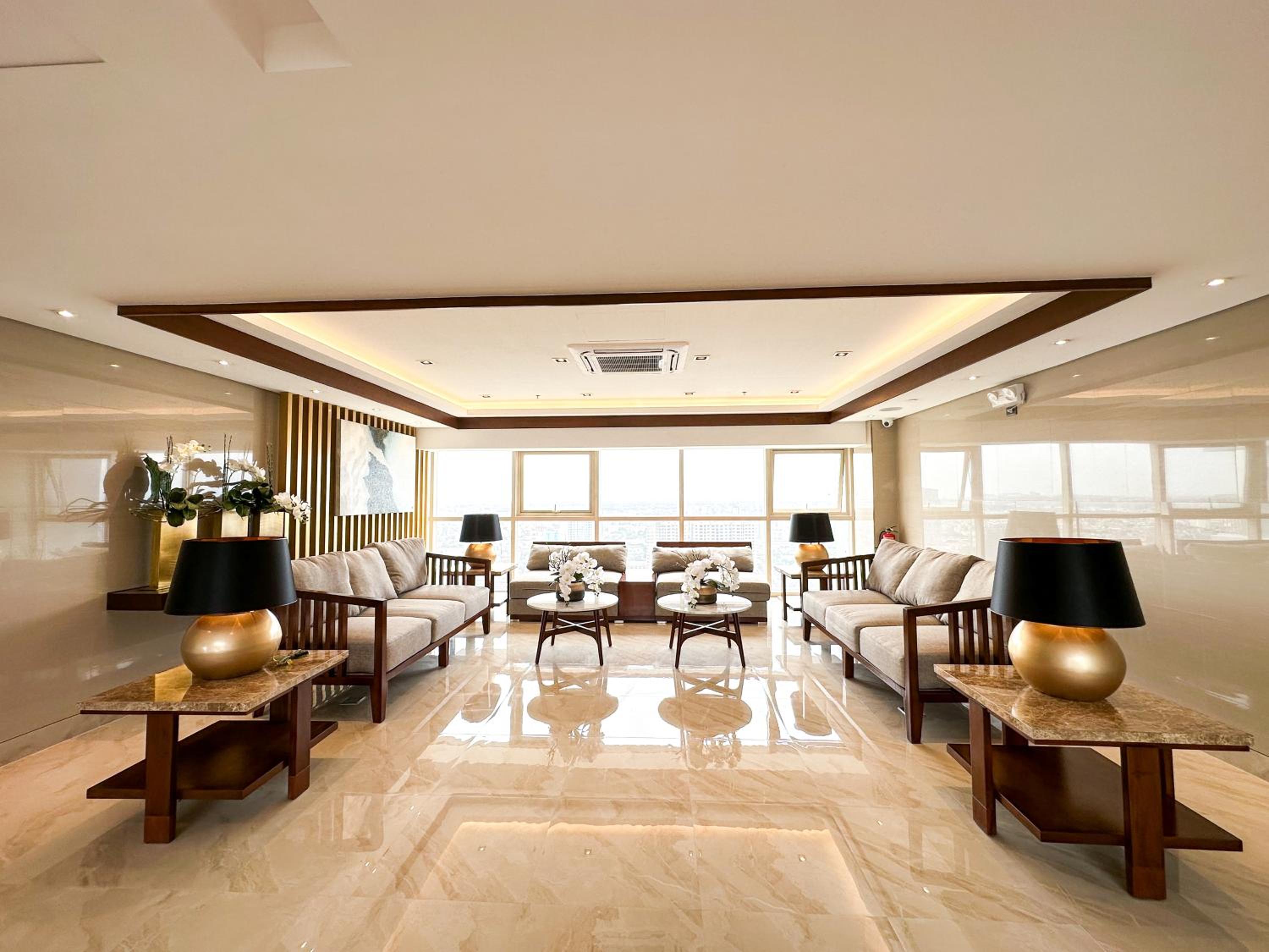 1 Bedroom Condo near CCP Roxas Boulevard Pasay view 3