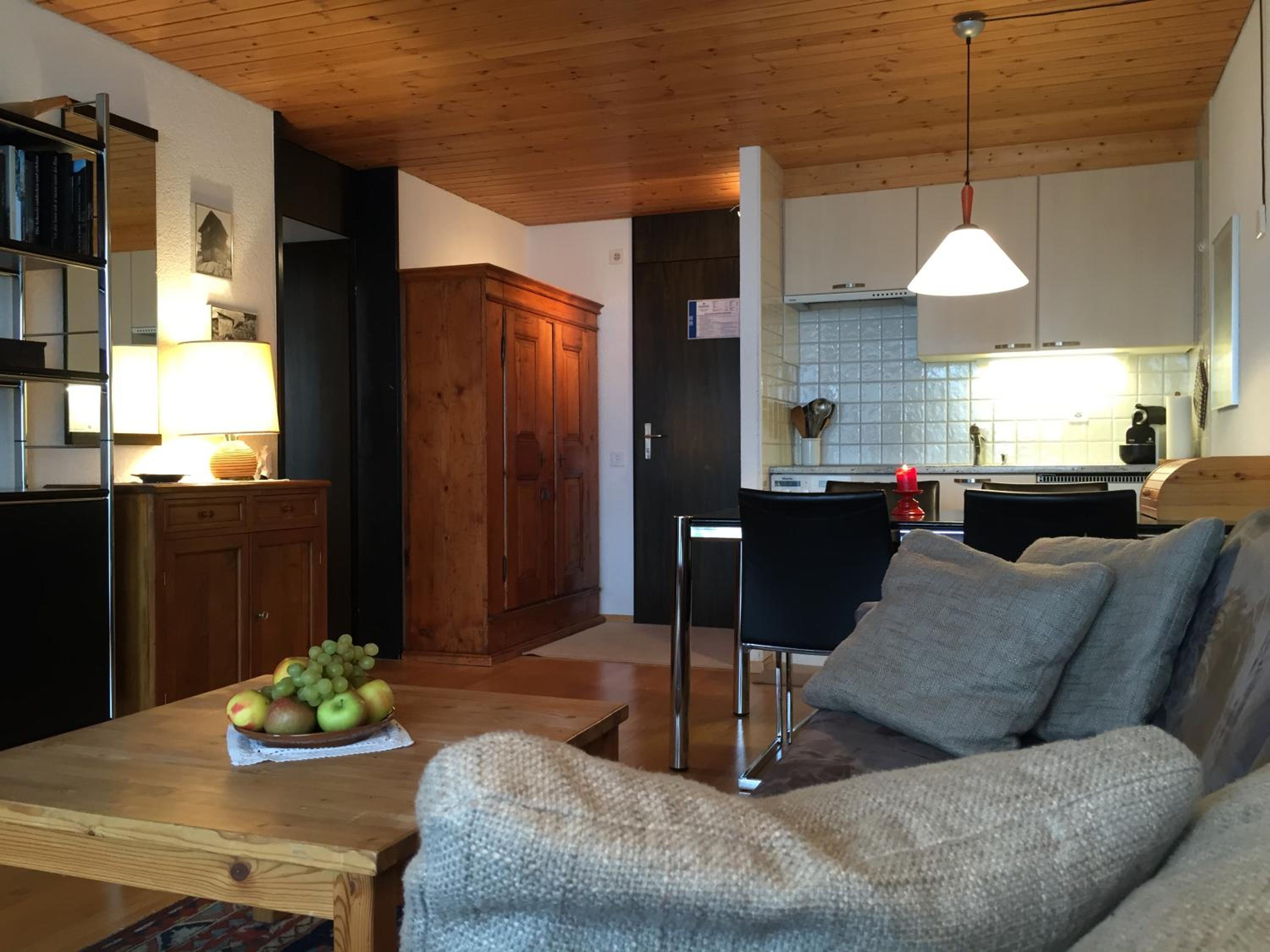 Apartment Eglantine with stunning views of the Valais Peaks