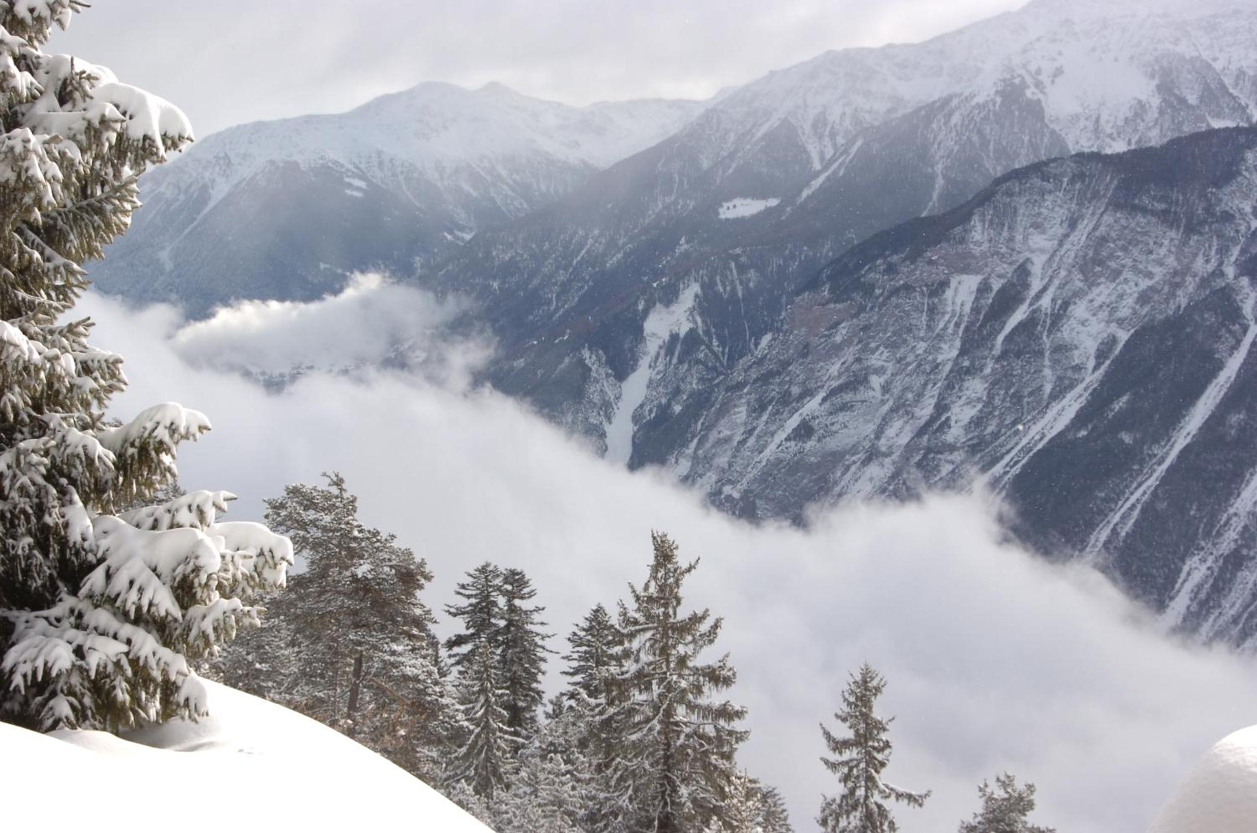 Apartment Eglantine with stunning views of the Valais Peaks