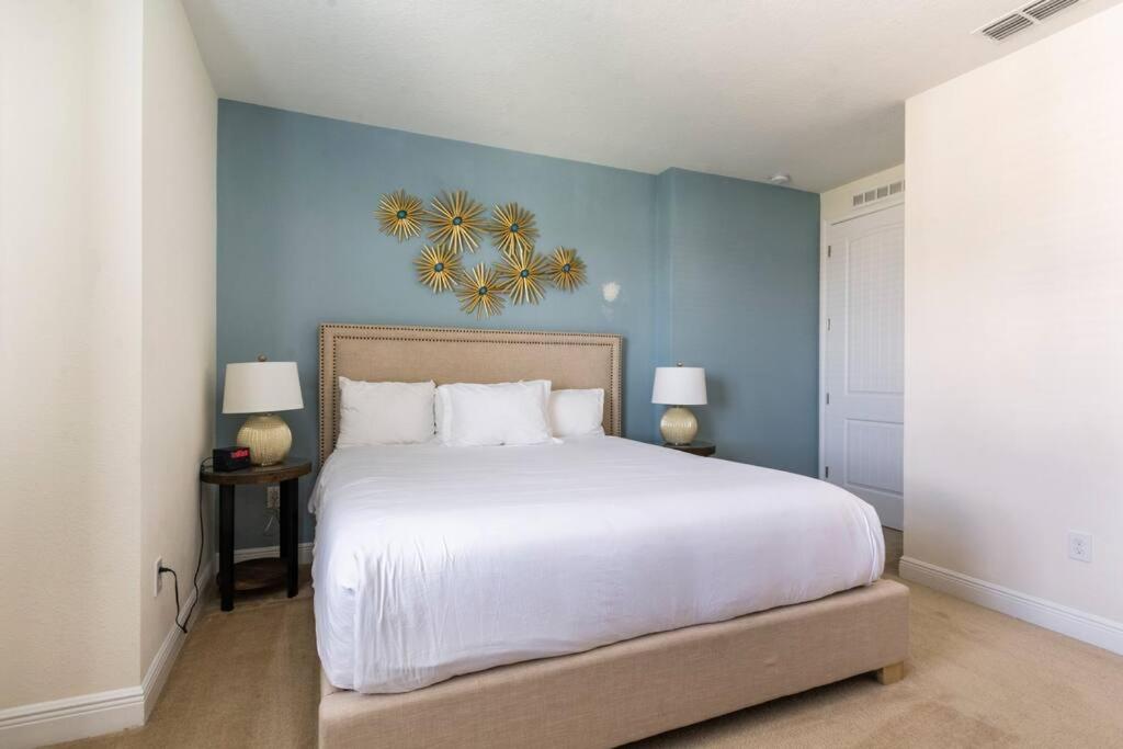 Luxurious Encore Villa 10 Min Disney Inc/Waterpark