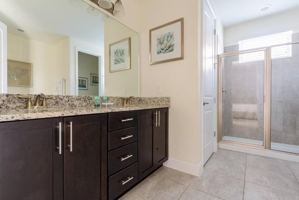 Luxurious Encore Villa 10 Min Disney Inc/Waterpark