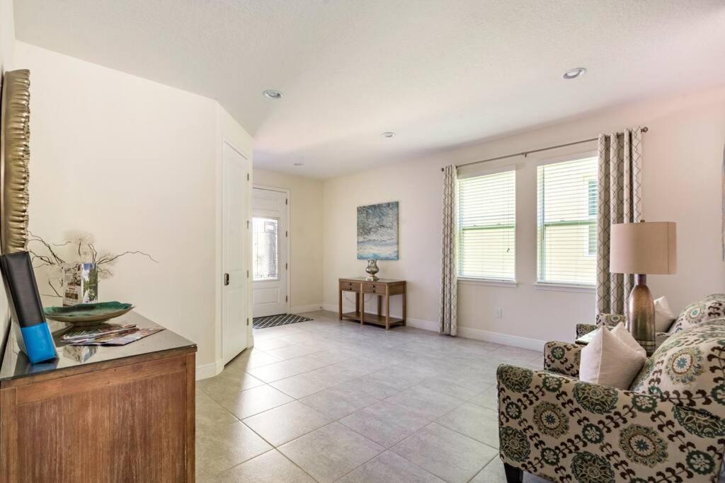 Luxurious Encore Villa 10 Min Disney Inc/Waterpark