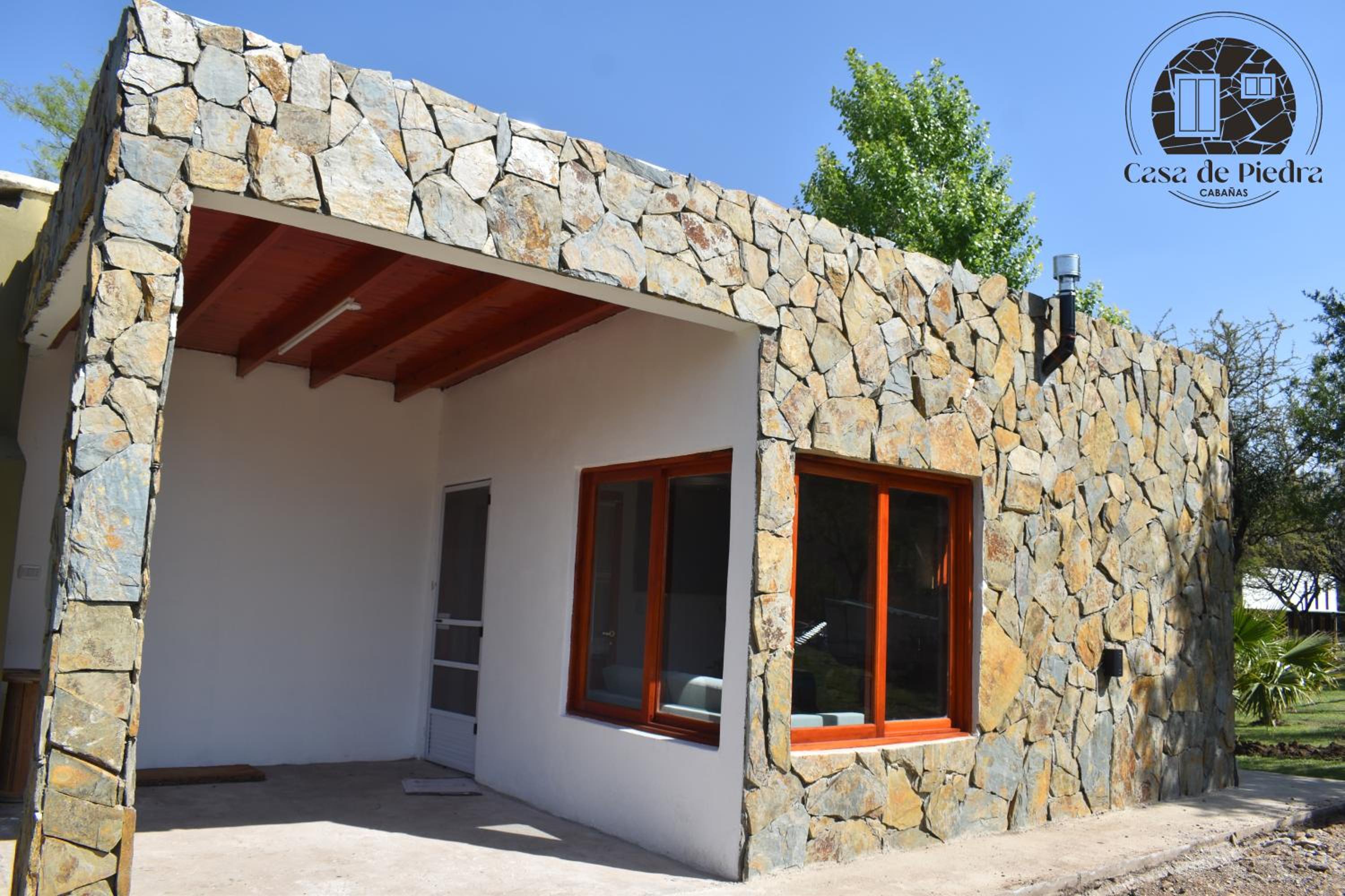 Cabañas Casa de Piedra Los Molles - San Luis