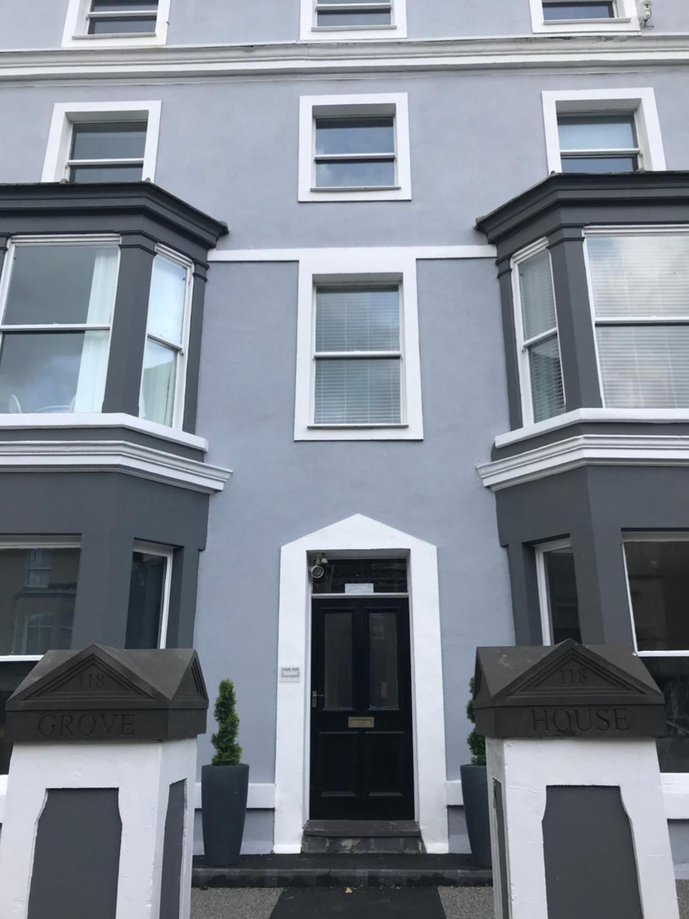 ORME RISE - Beautiful first floor apartment view 3