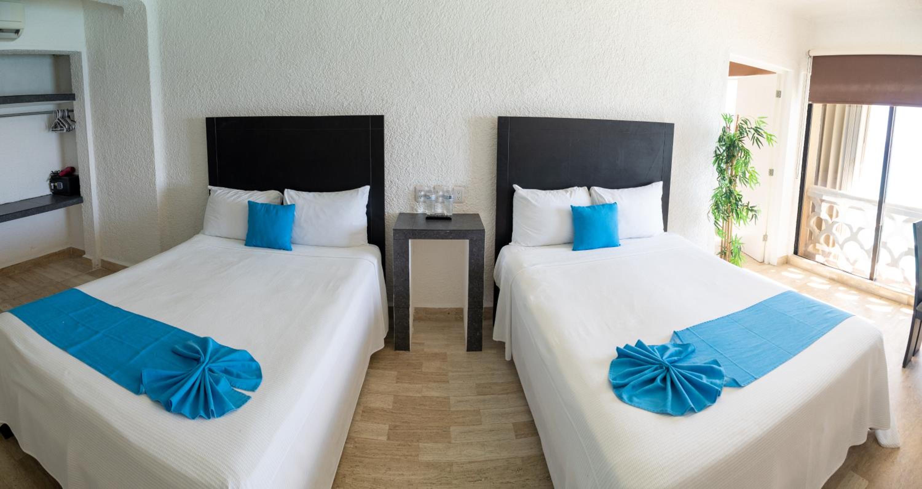 Cancún Plaza Sea View