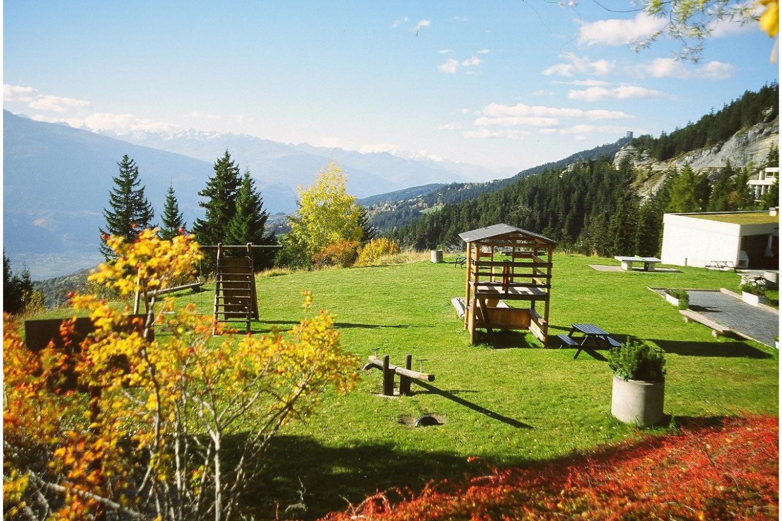 Apartment Eglantine with stunning views of the Valais Peaks