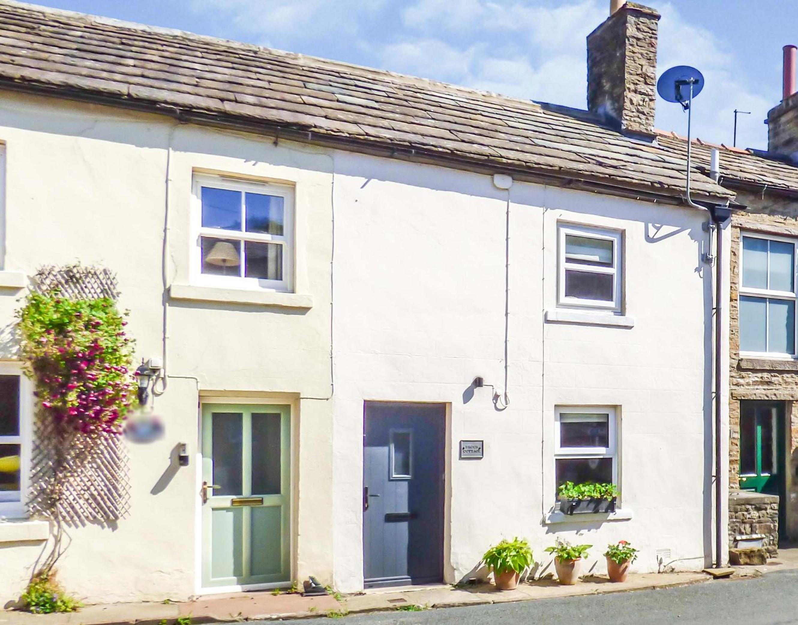 Brook Cottage Askrigg view 3