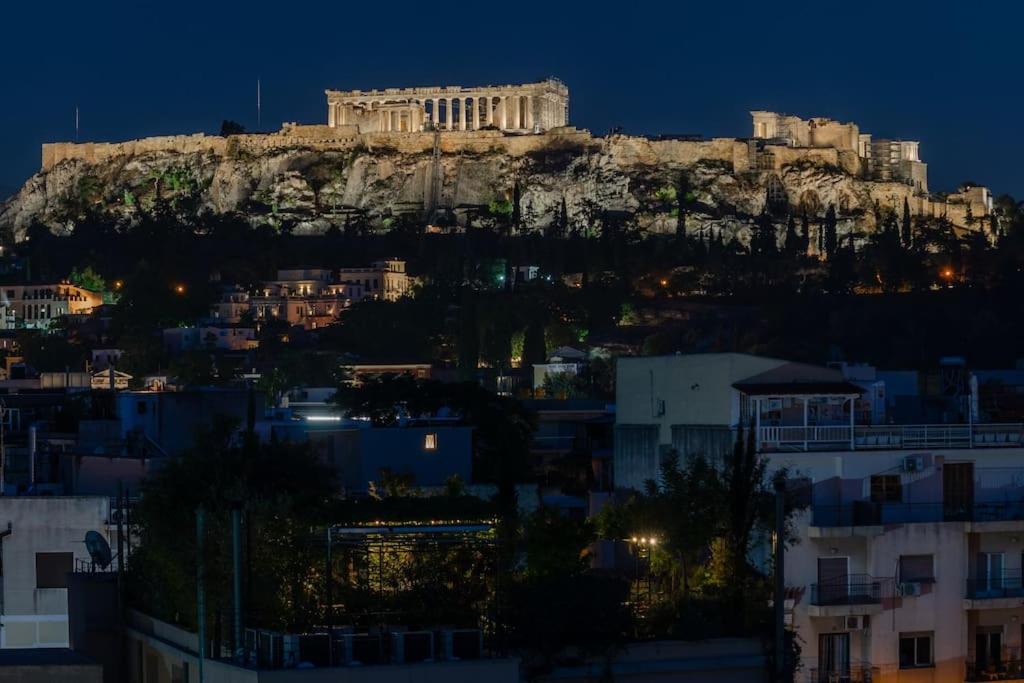 Studio Acropolis Star