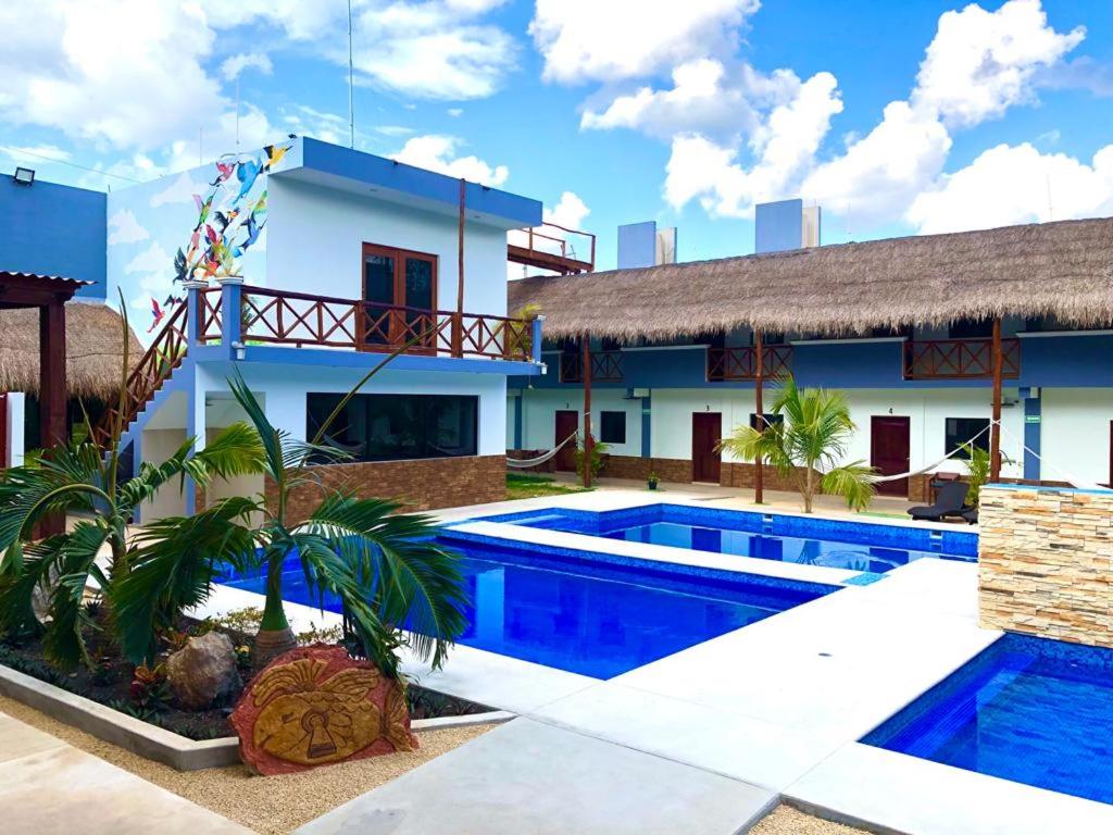swimming pool