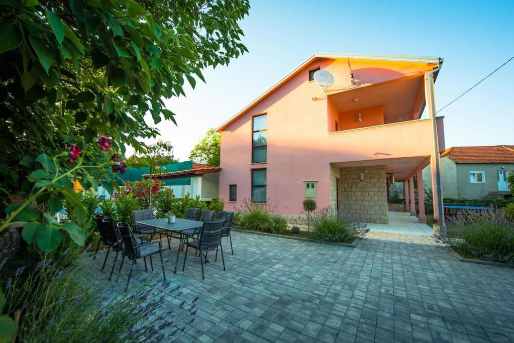 VILLA MILLA-Grubine view 3