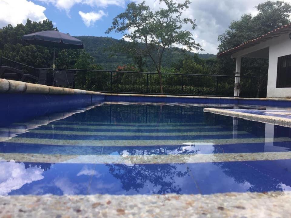 Cabaña campestre la Rocka