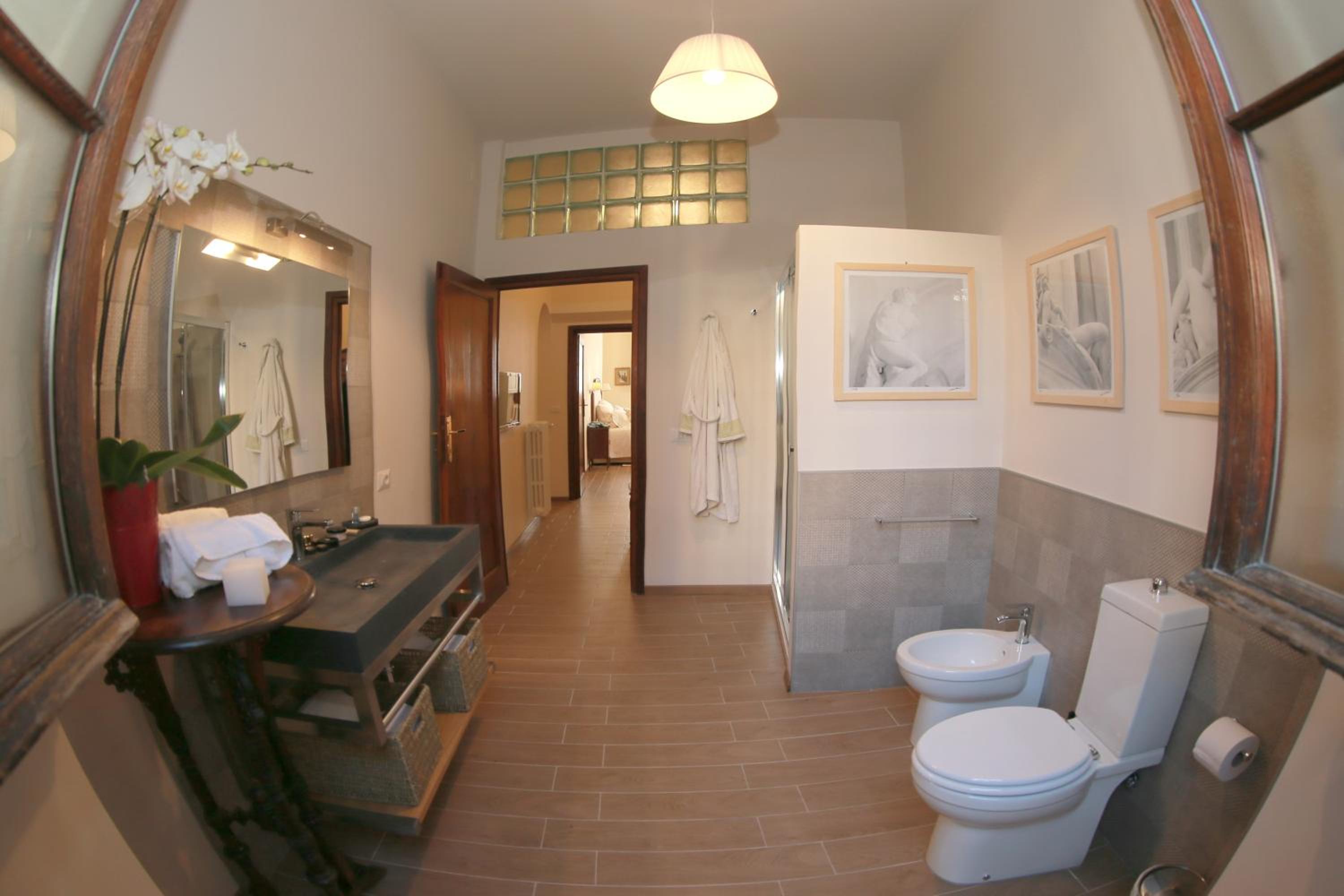 MDR NumberSix Suites