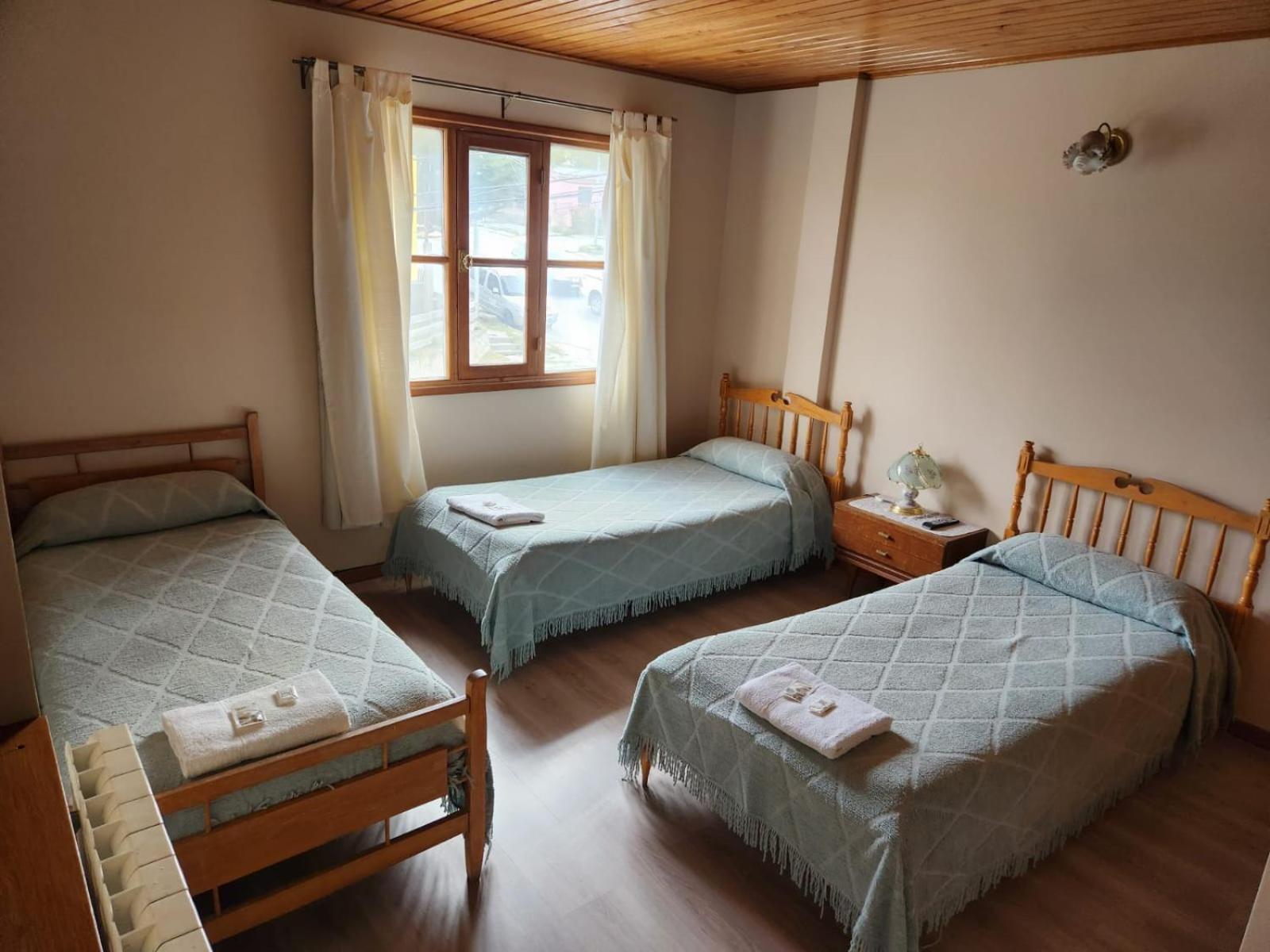 Hostal Rio Ona