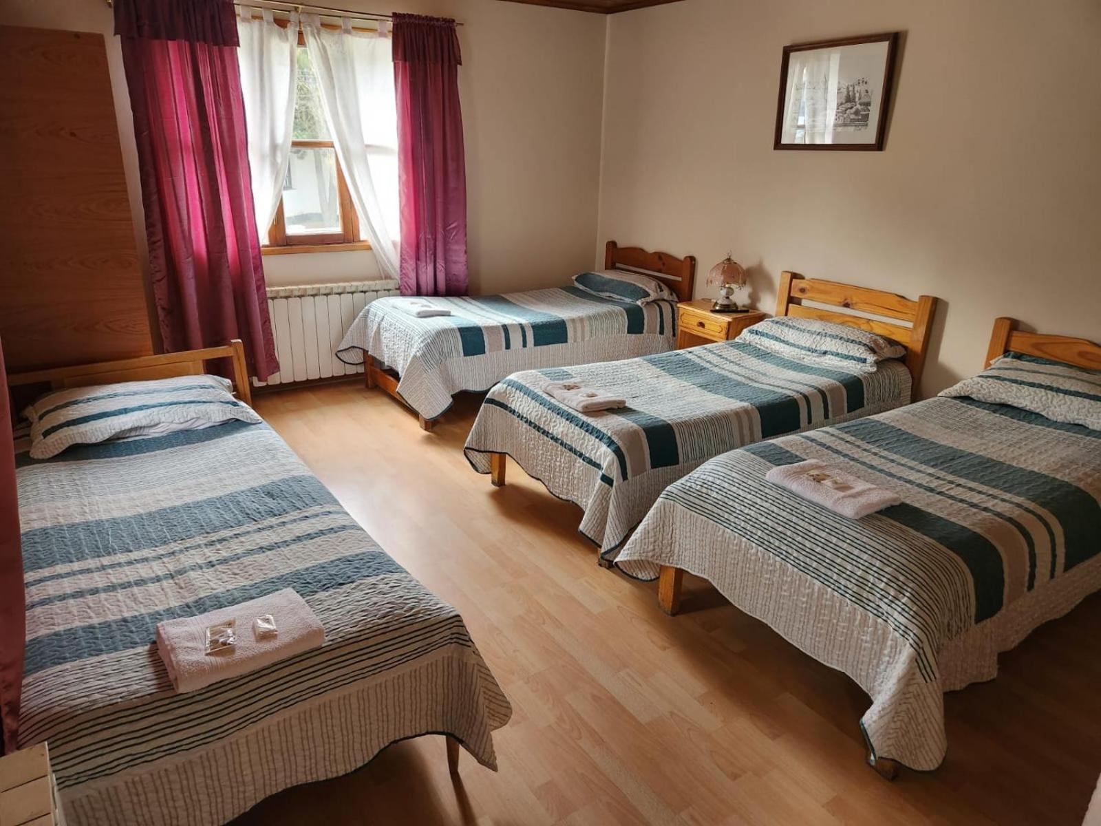 Hostal Rio Ona
