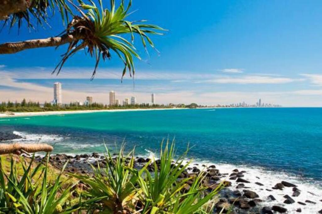 3BR Family Retreat 7 mins Beach