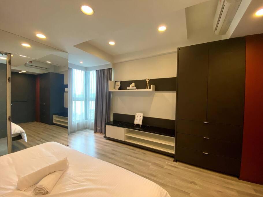 Verve Old Klang Road 1 bedroom 1km Mid Valley