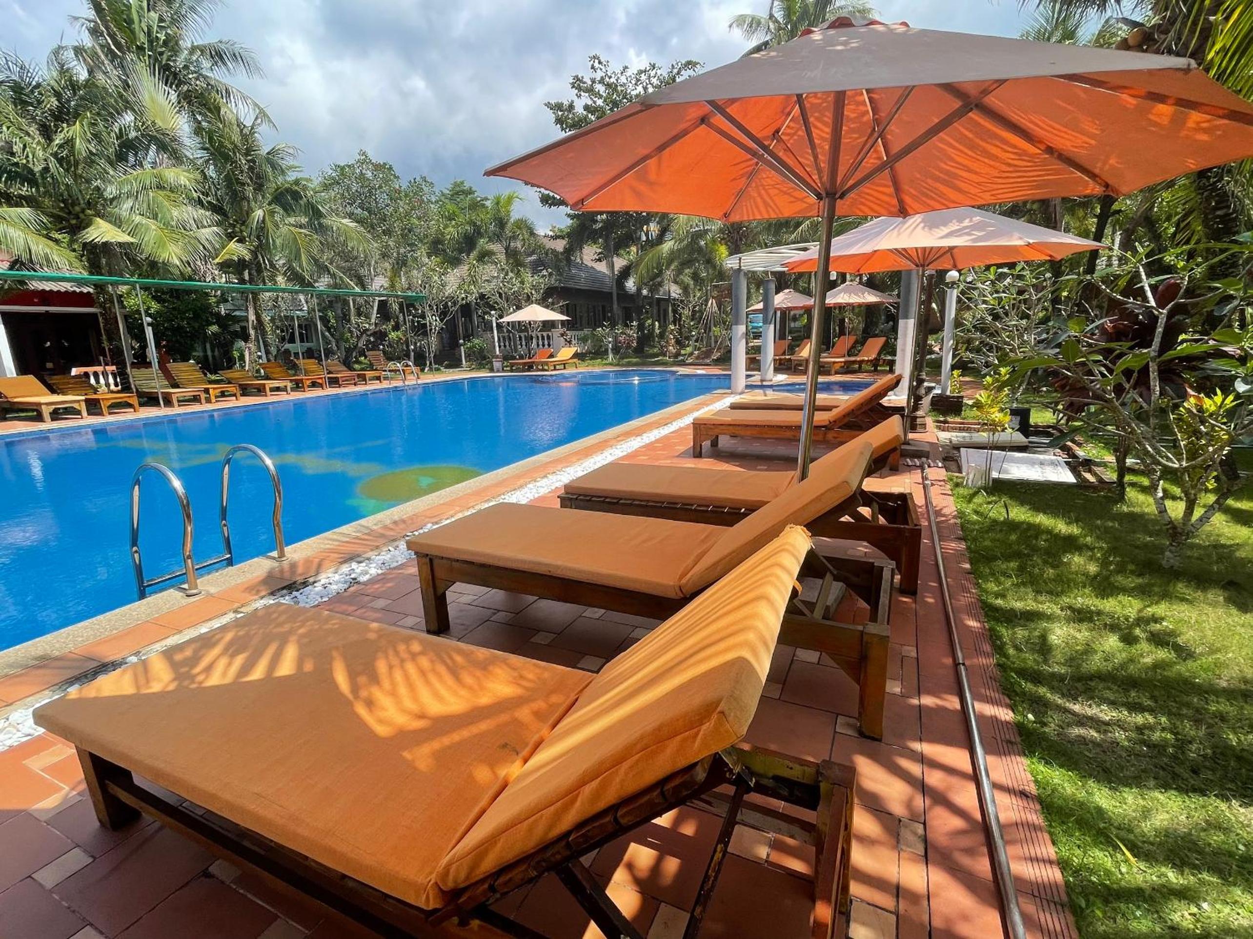 Orange Resort