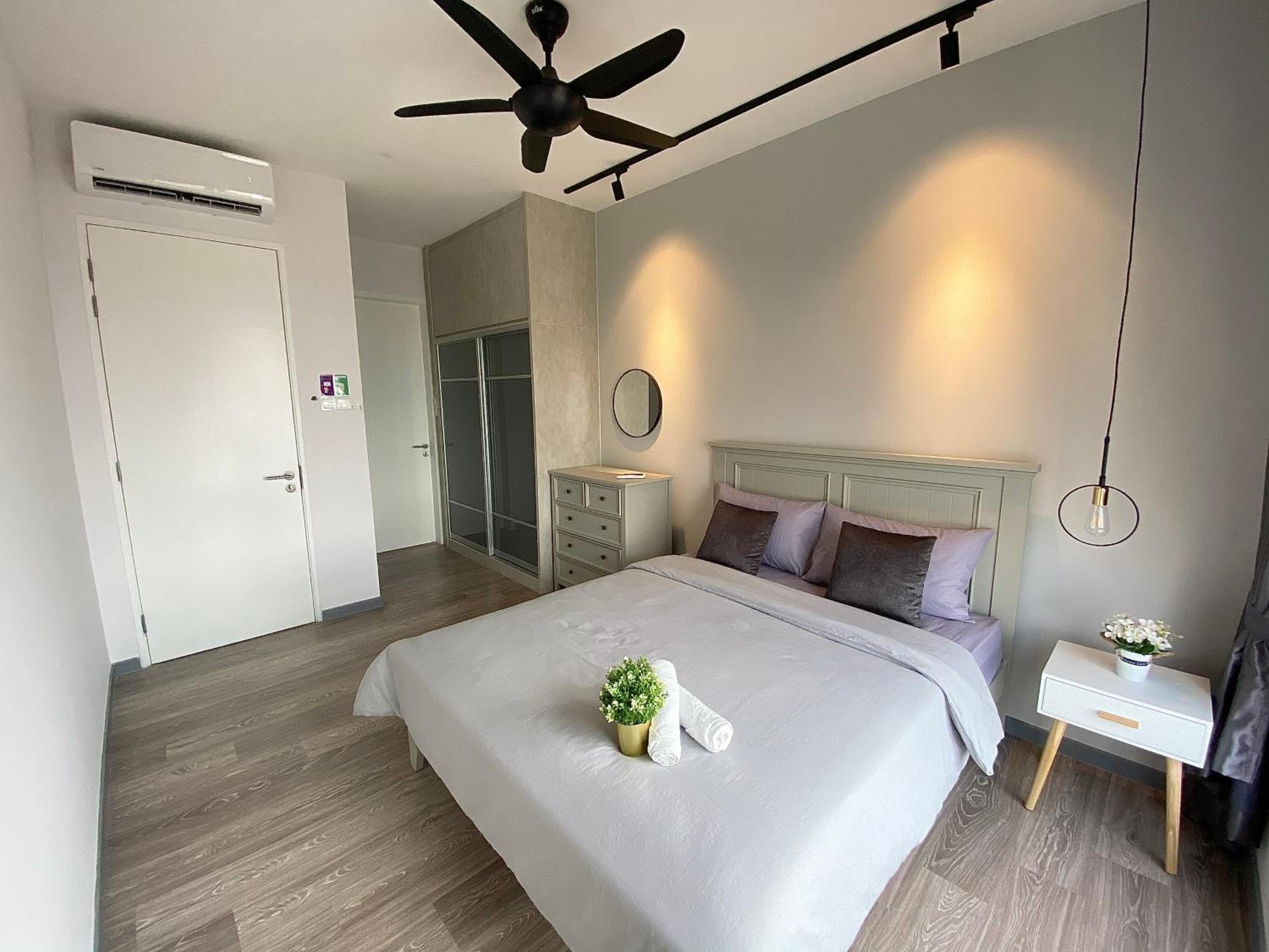 NEW! 3BR near Desa Park City