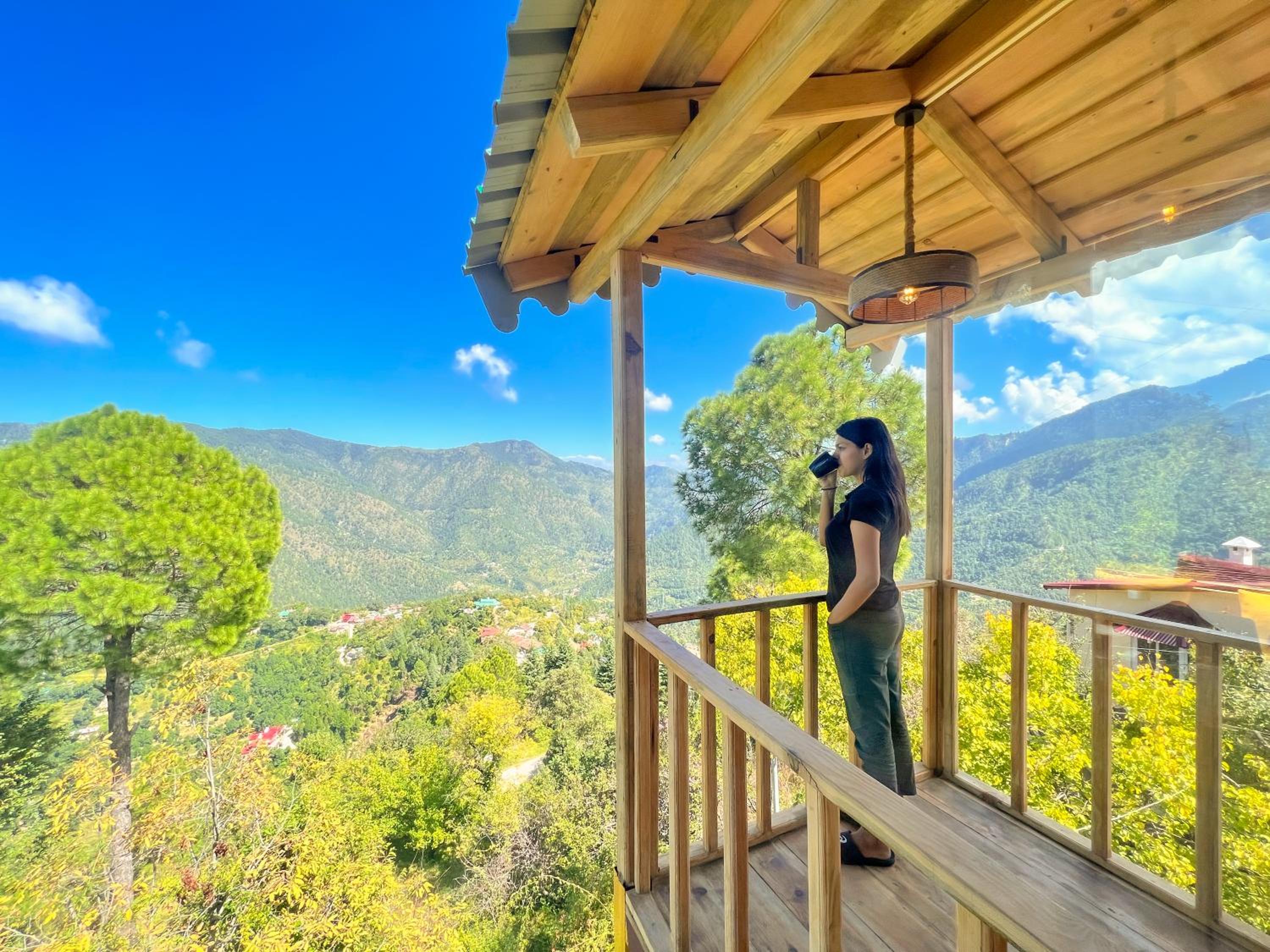 The Hosteller Ramgarh, Nainital view 2
