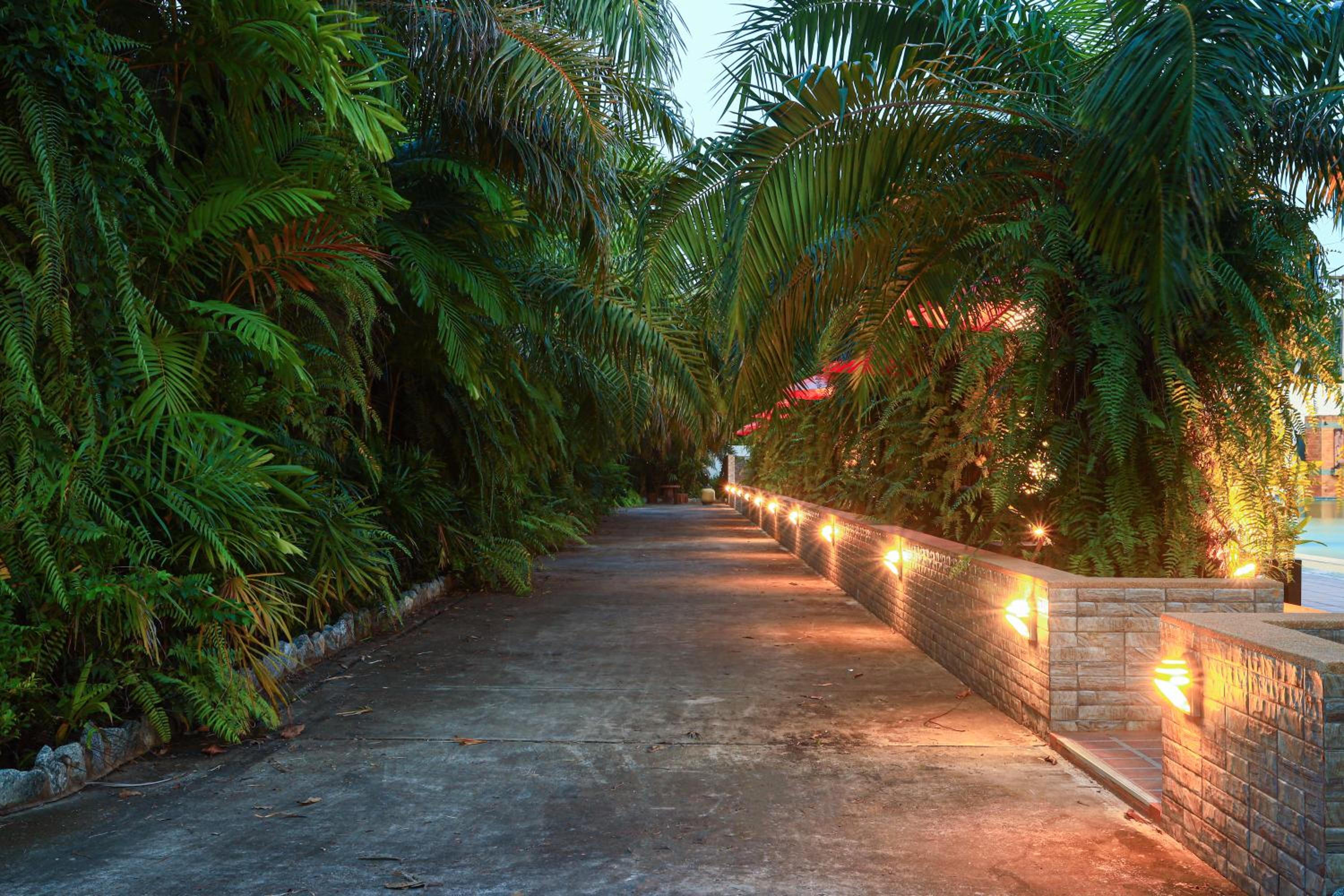 3Z Pool Villa and Hotel