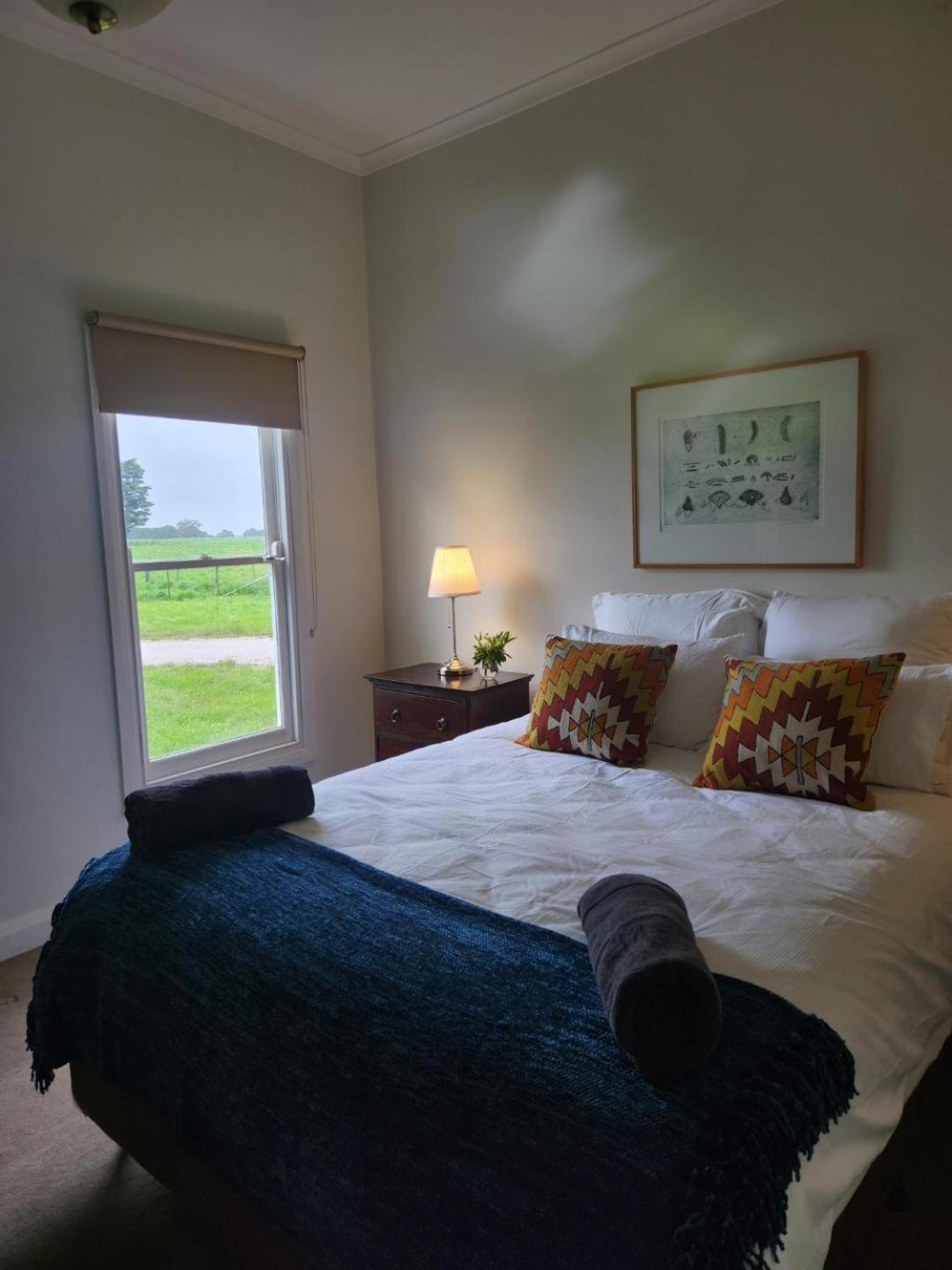 Deepfields Romsey Cottages