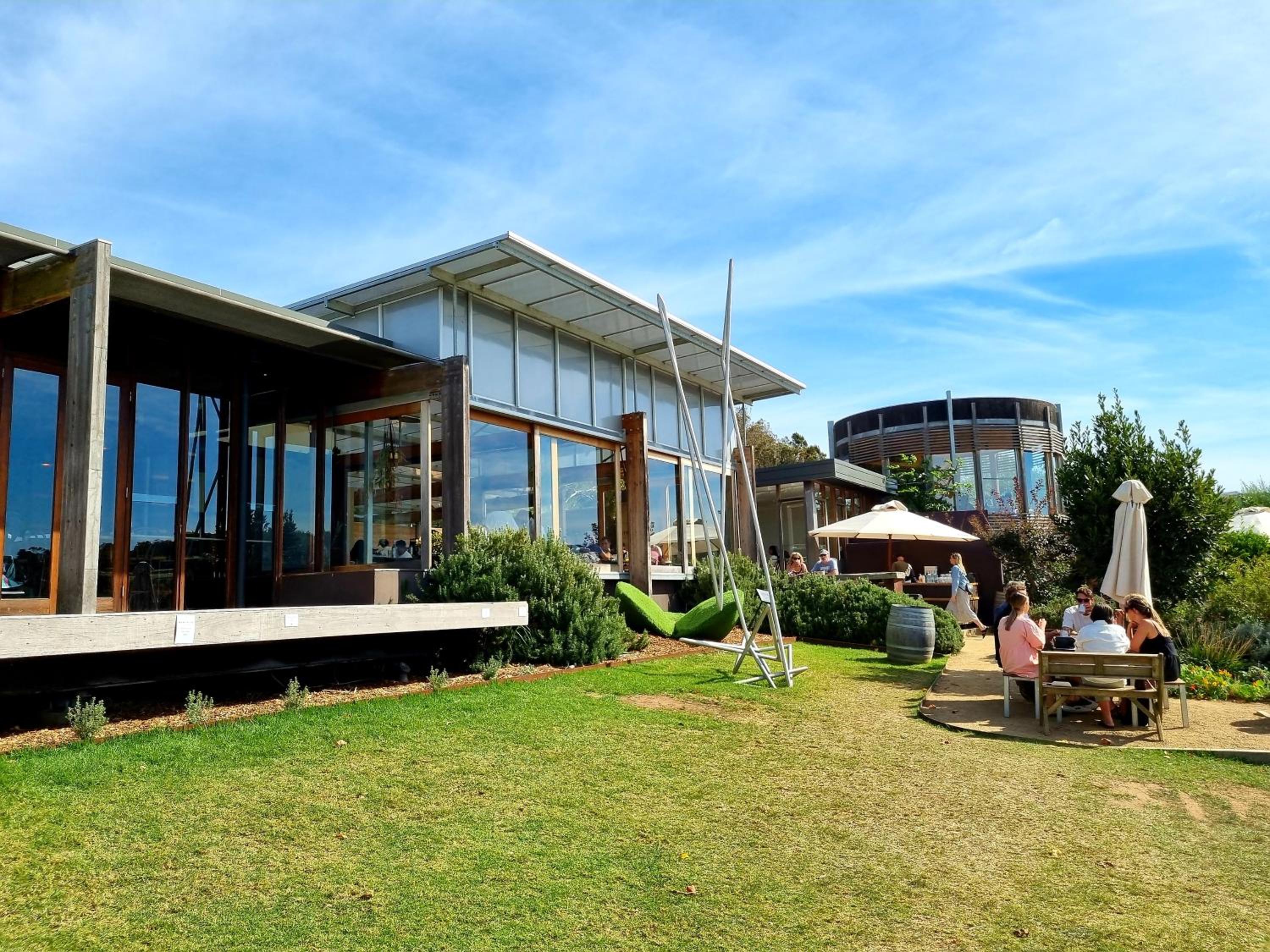 Dromana Beach Holiday House *3 minutes to the sand