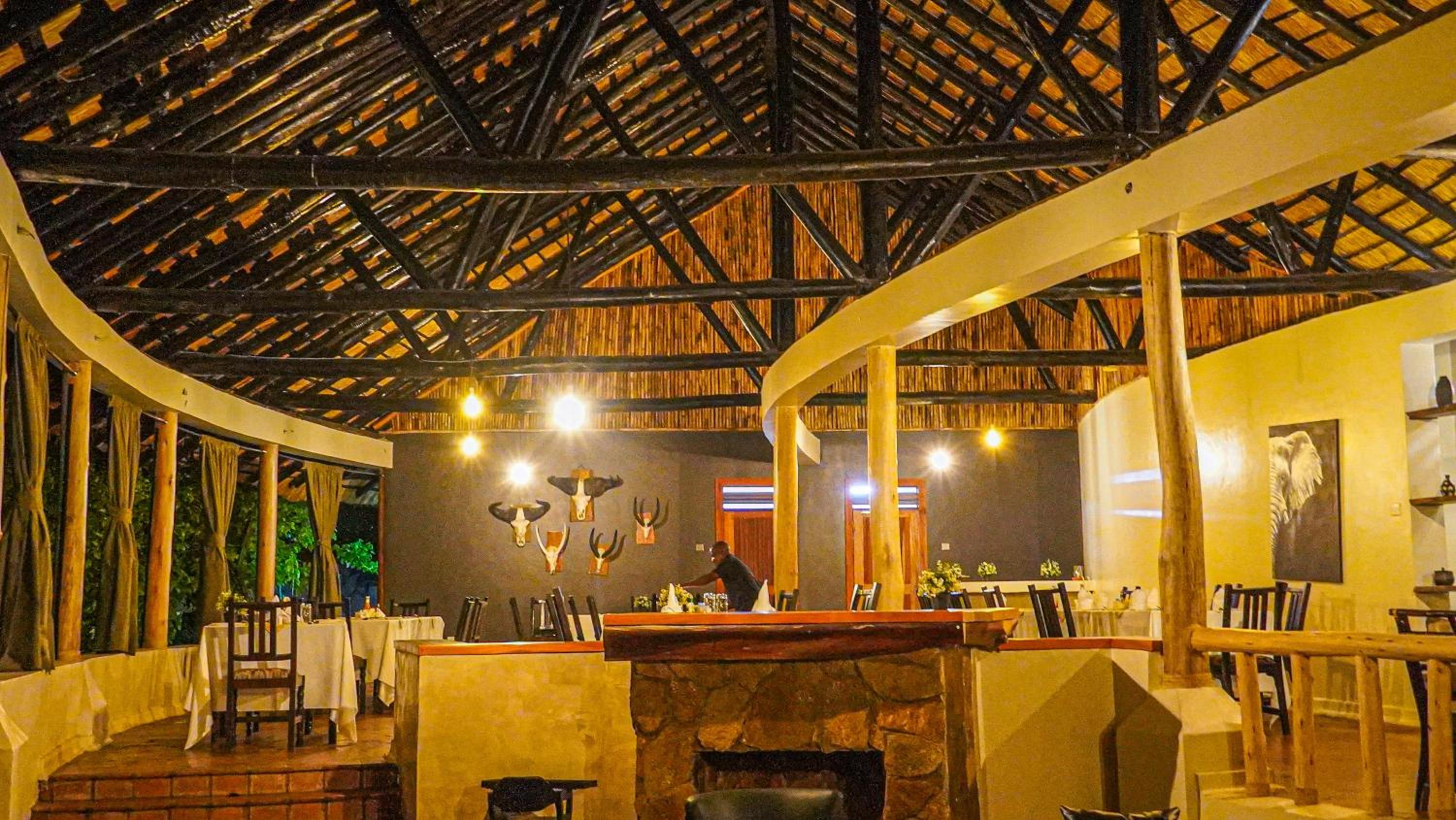 Sambiya River Lodge 7