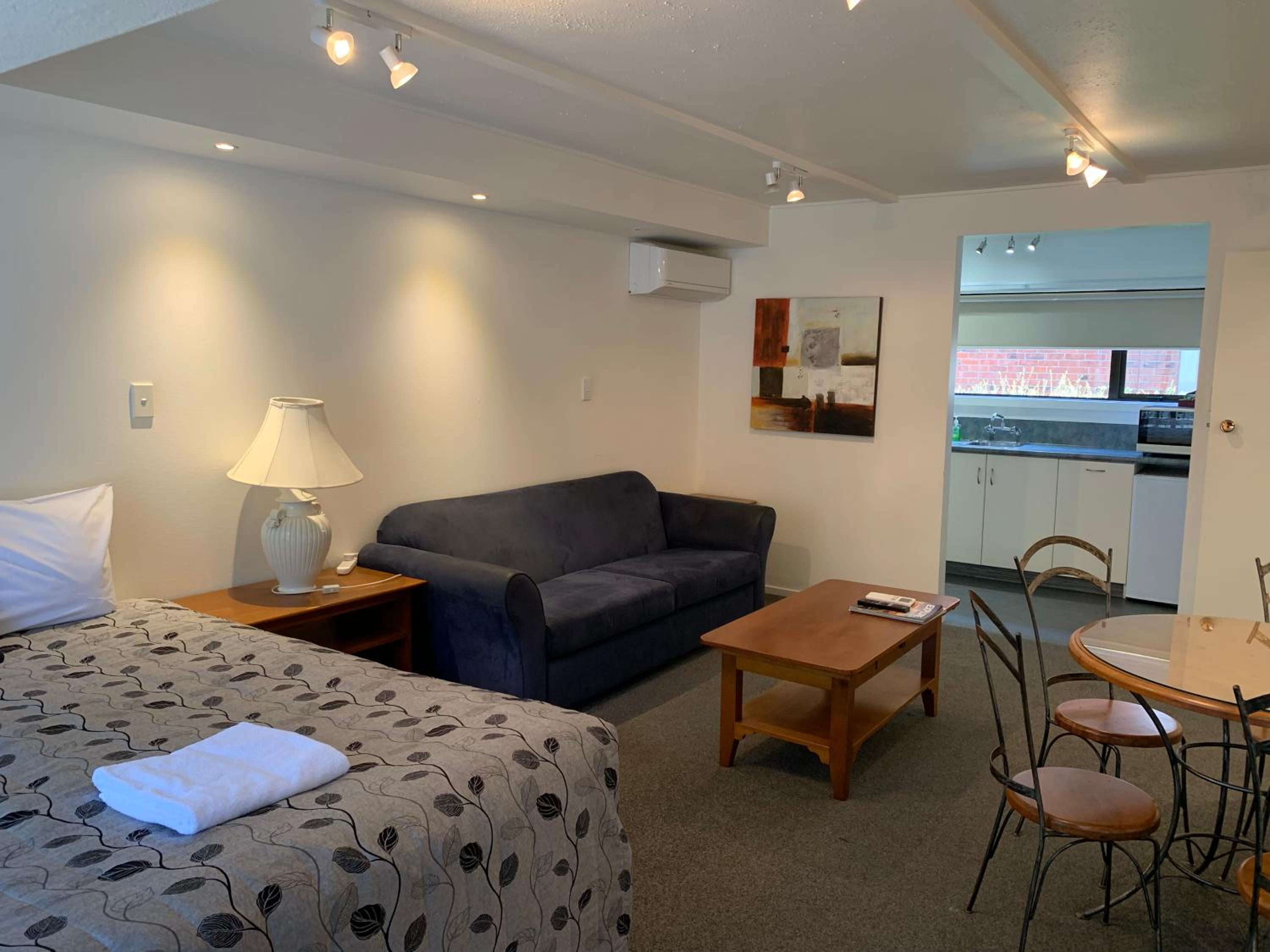 755 Regal Court Motel