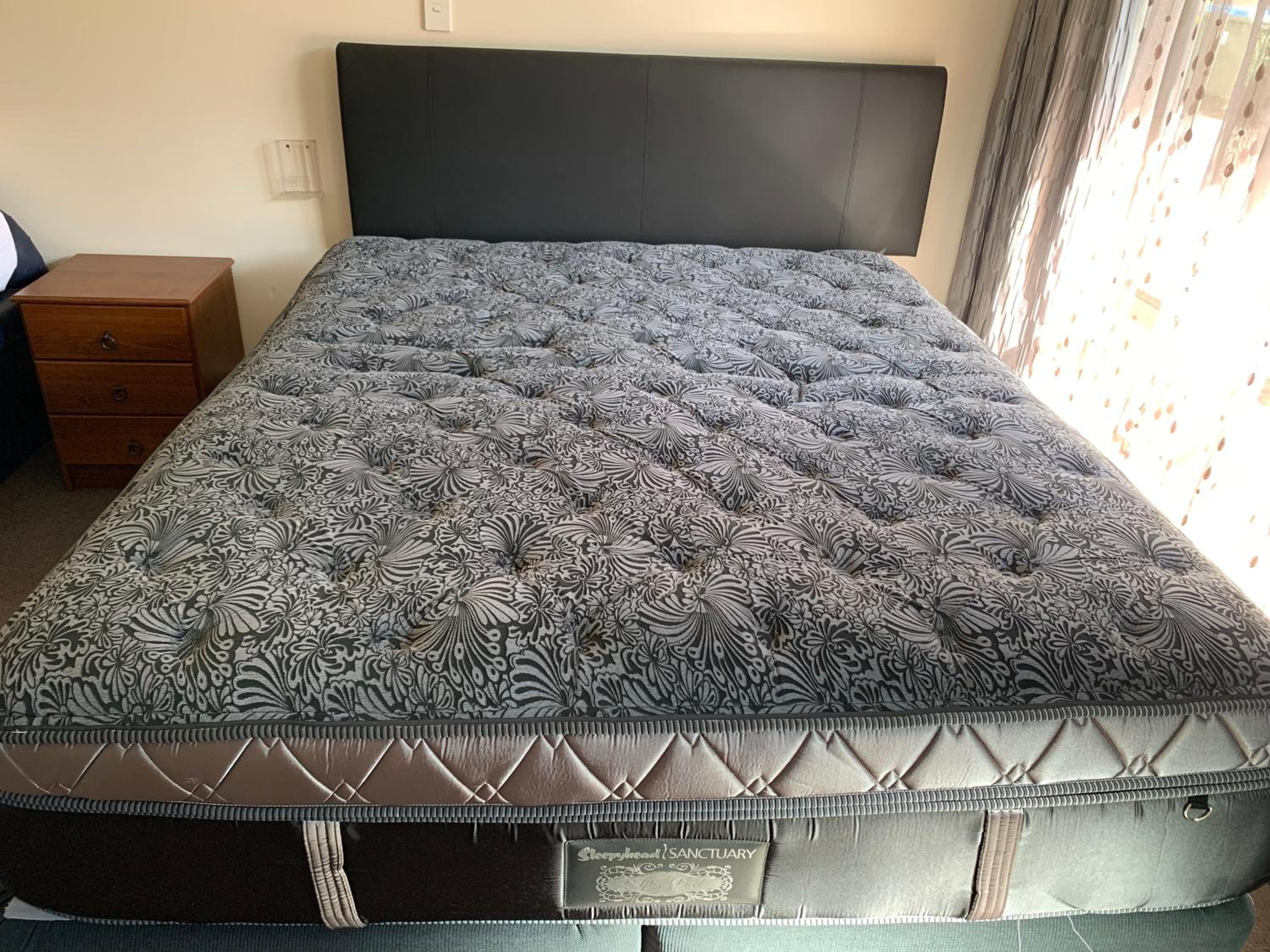 755 Regal Court Motel