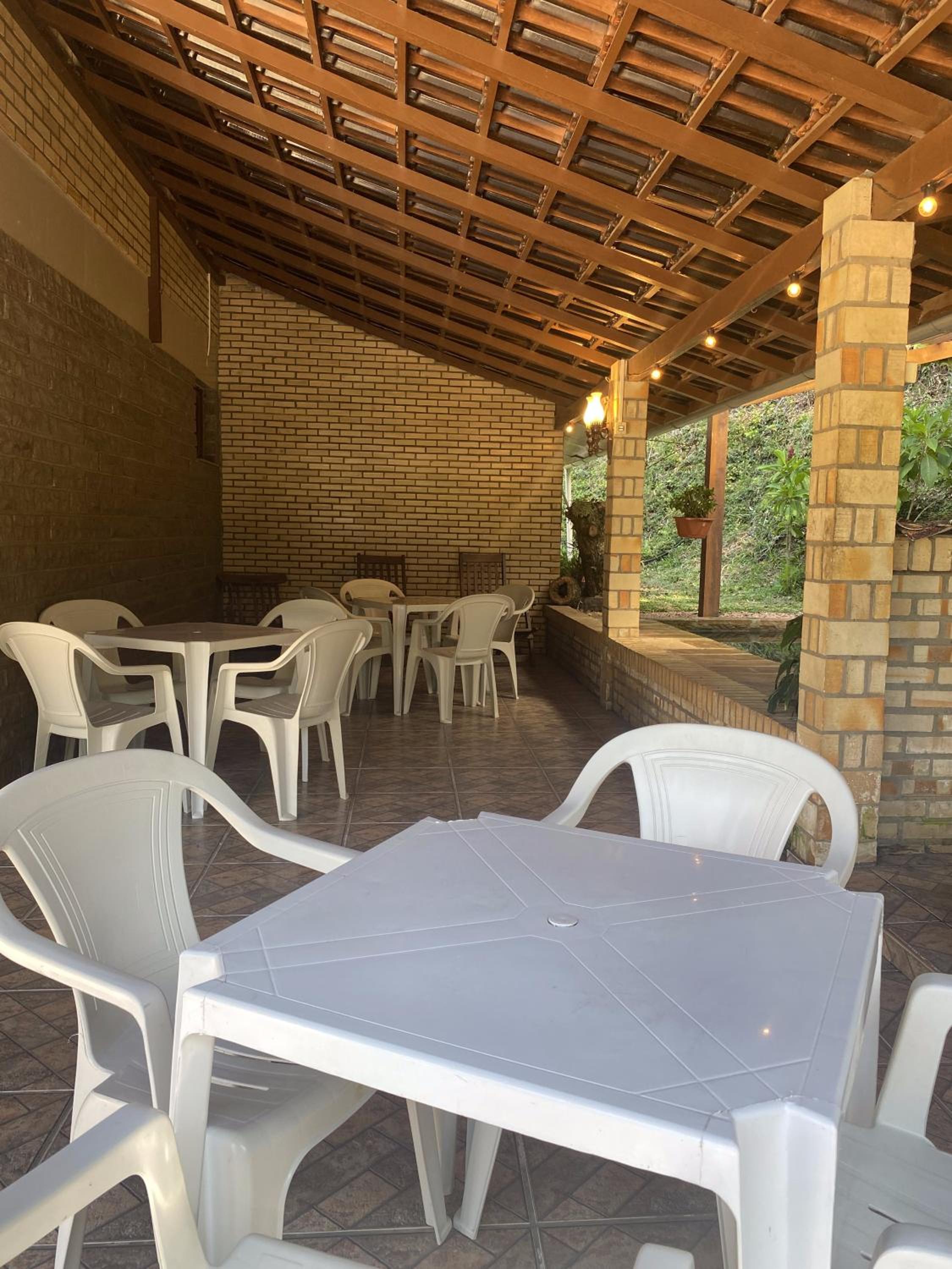Sítio dos Coqueiros, em meio a natureza com piscina