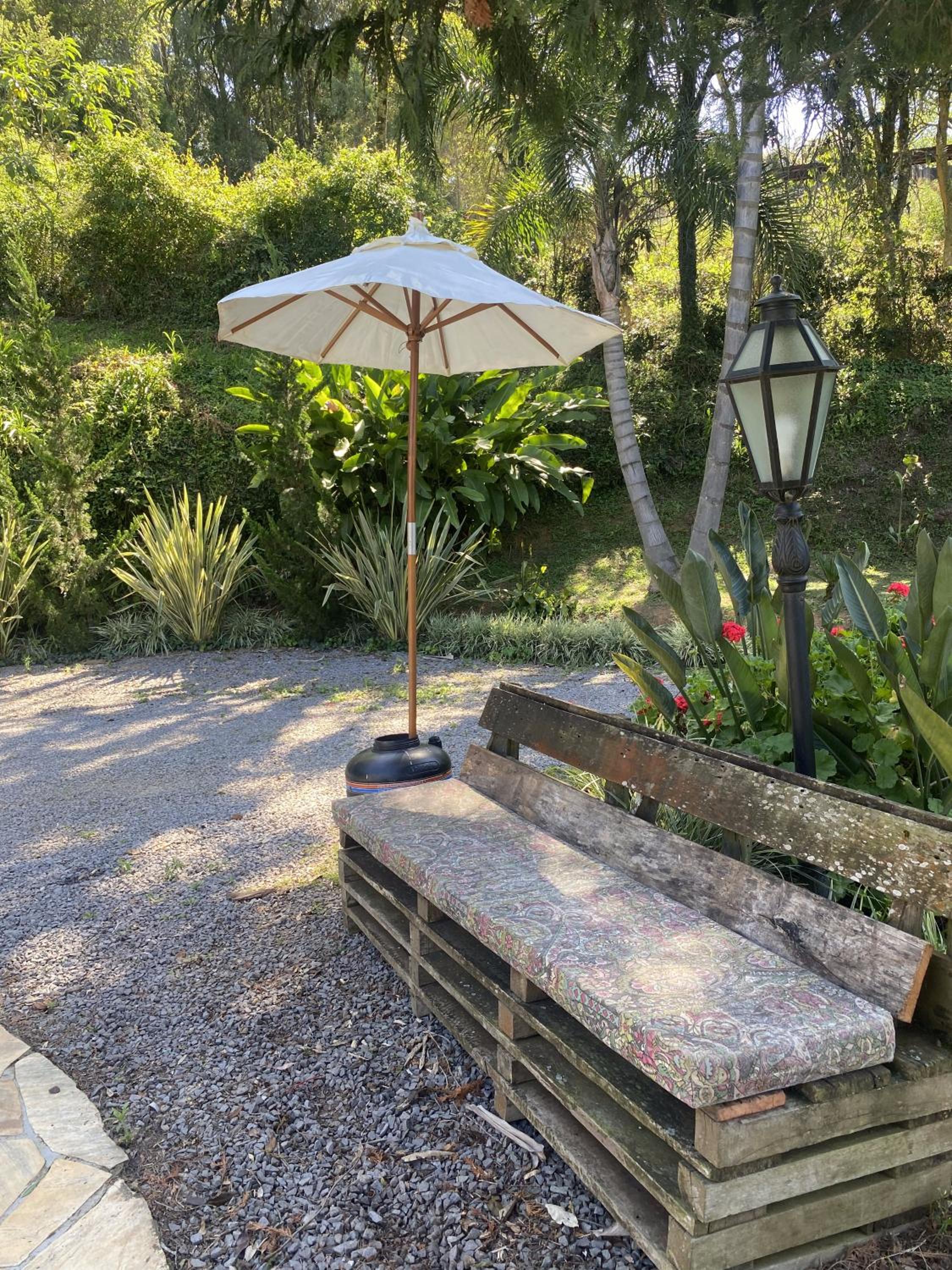 Sítio dos Coqueiros, em meio a natureza com piscina