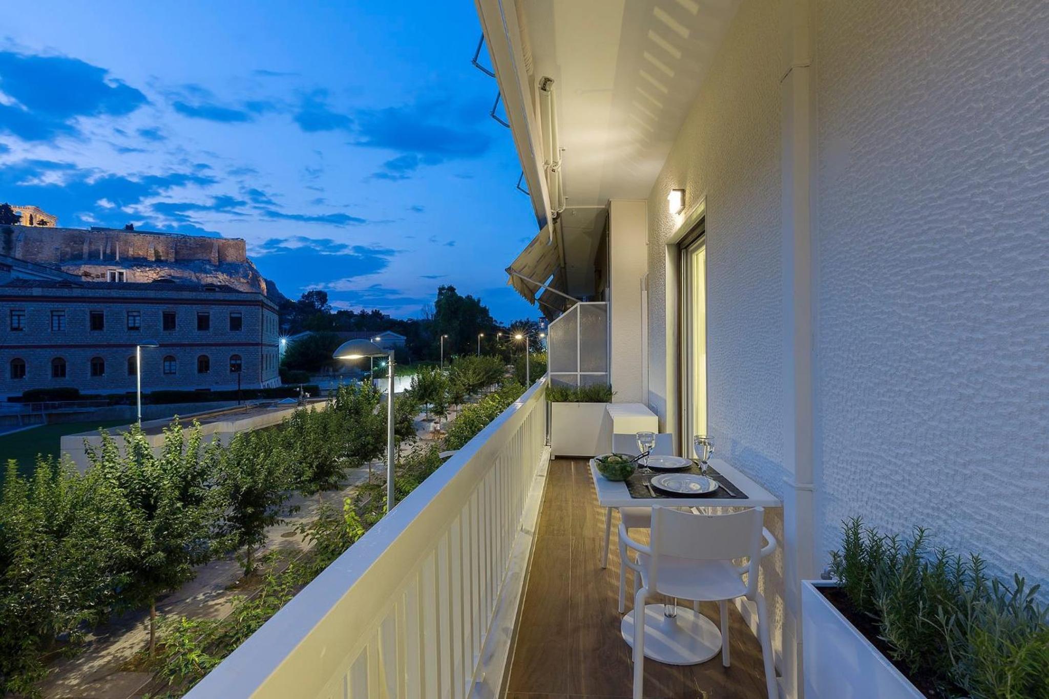 Acropolis Amazing Apartment with Parthenon view