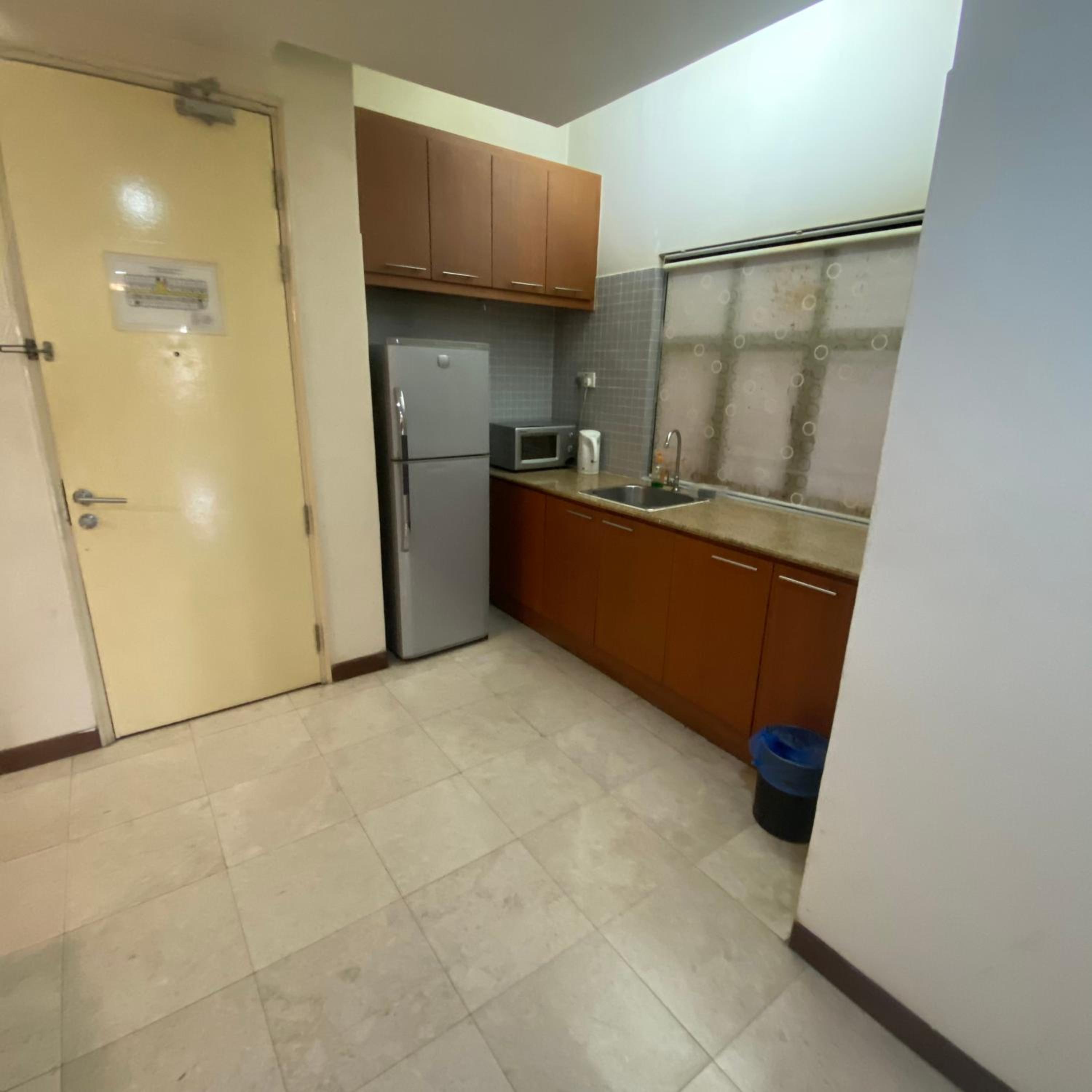 Peninsula Residences All Suite Hotel