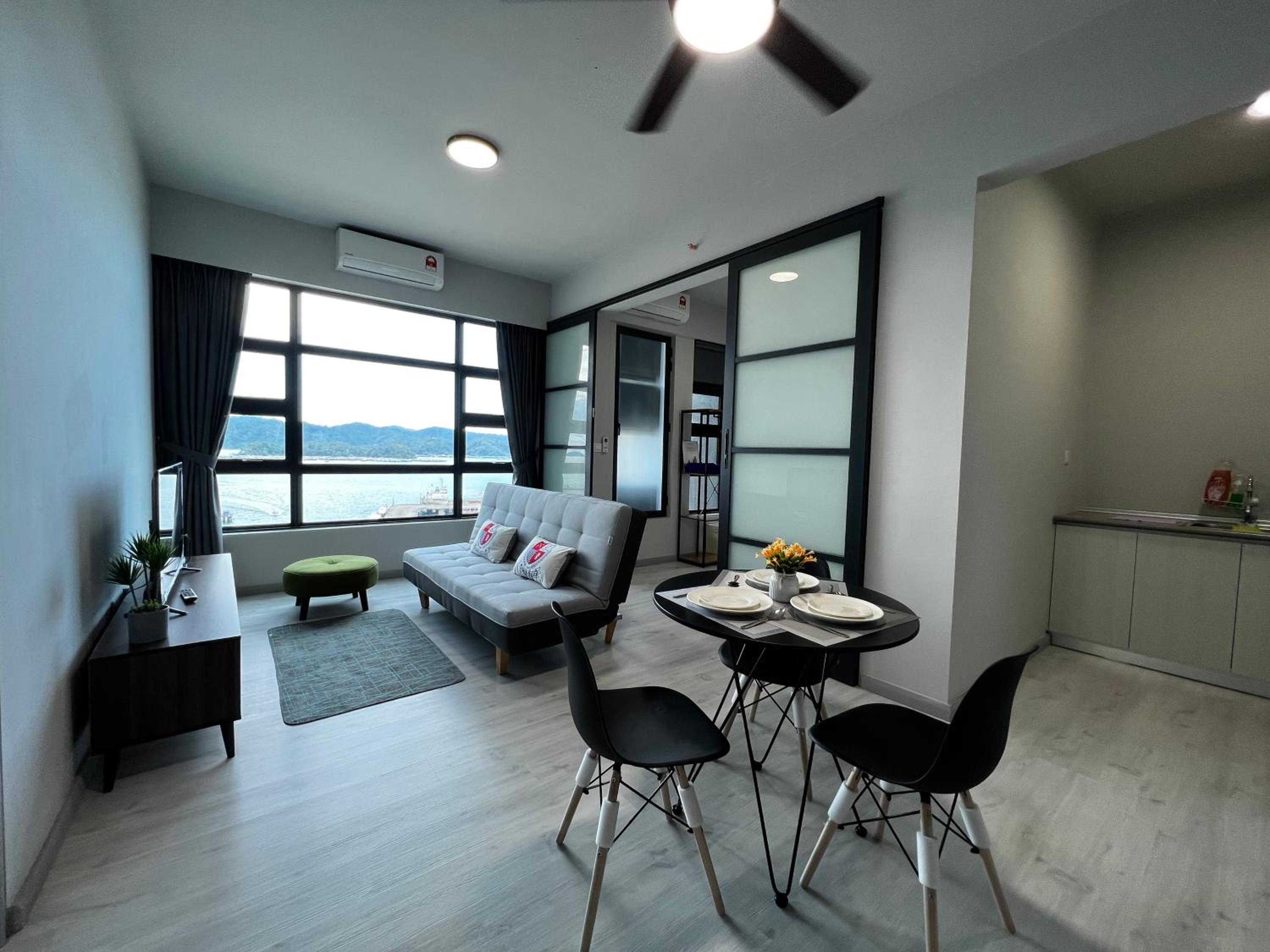 Dreams Suites II, Jesselton Quay