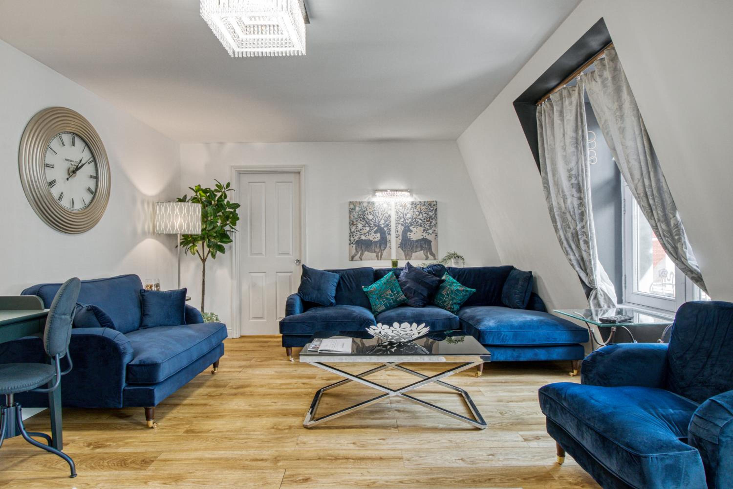 2-Bed 2-Bathroom Mayfair - Maddox St