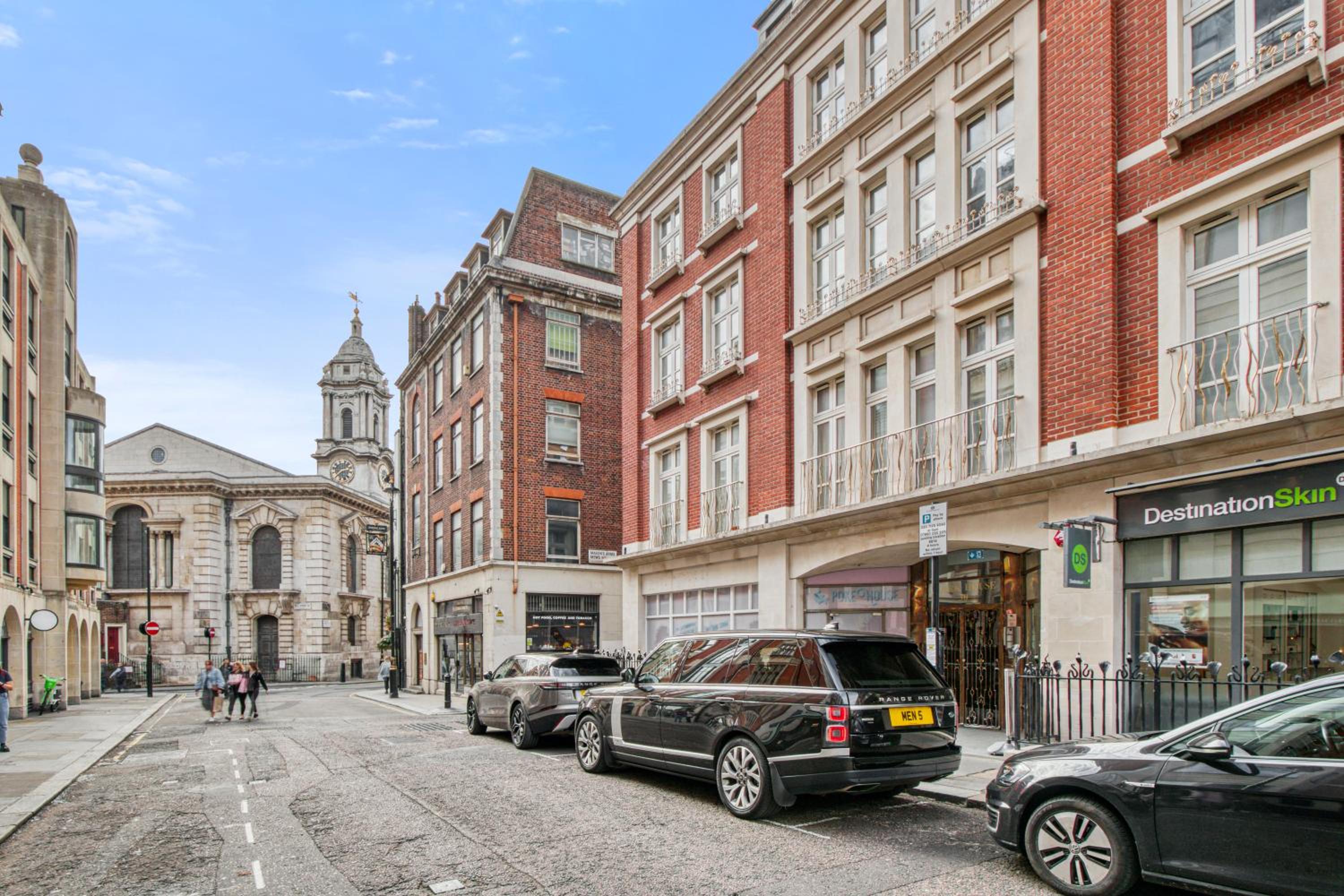 2-Bed 2-Bathroom Mayfair - Maddox St