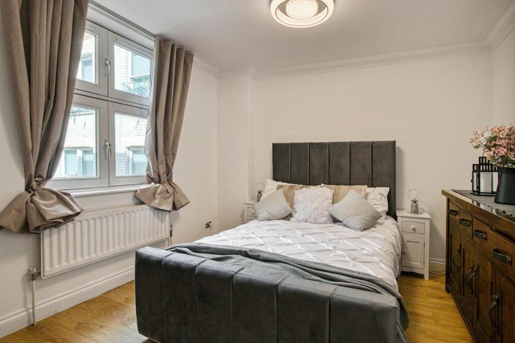 2-Bed 2-Bathroom Mayfair - Maddox St