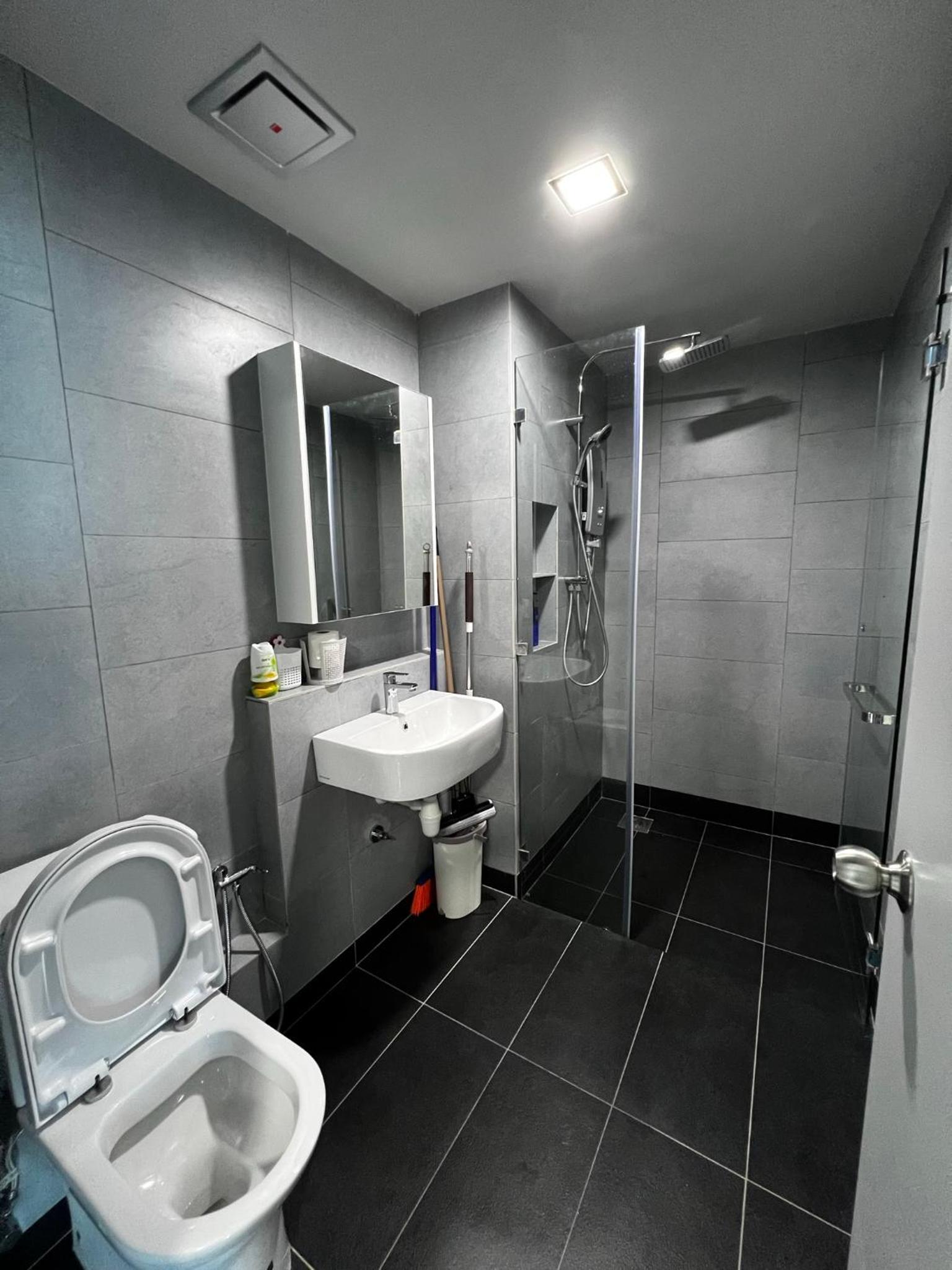 Dreams Suites II, Jesselton Quay