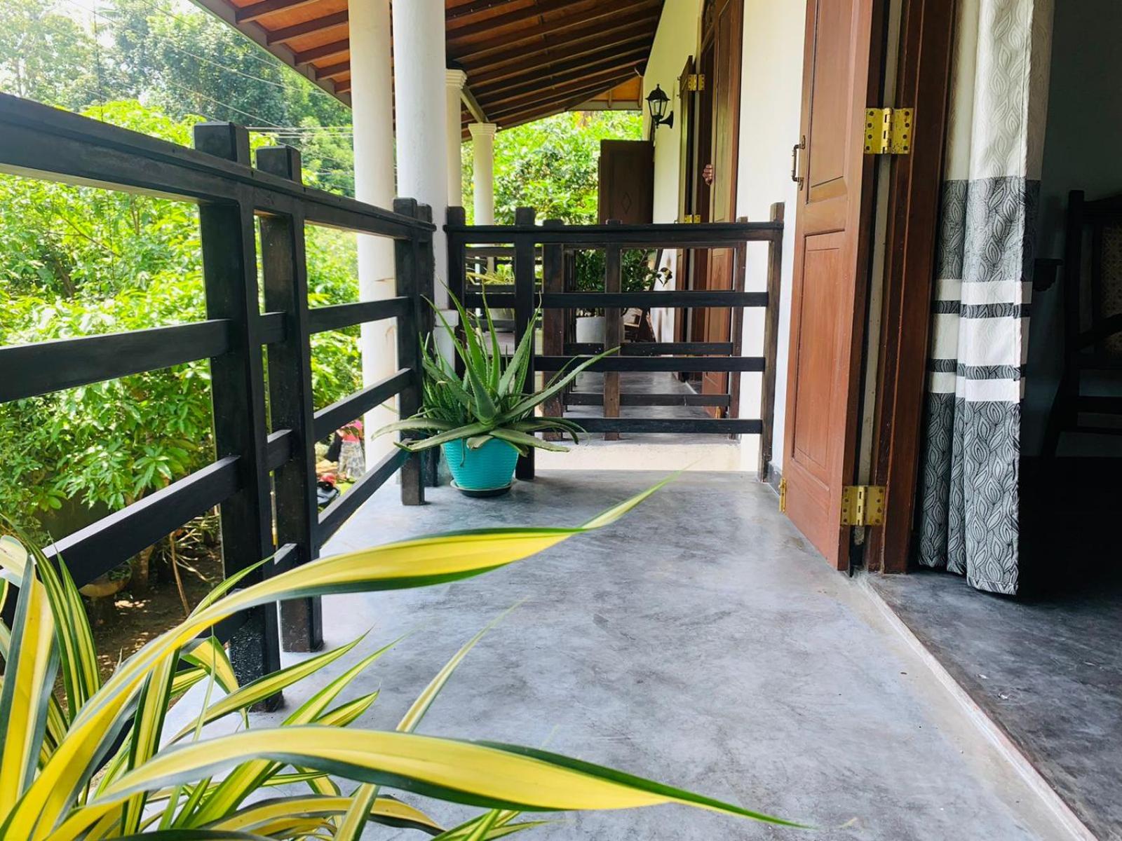 Okanda Villa Hikkaduwa view 5