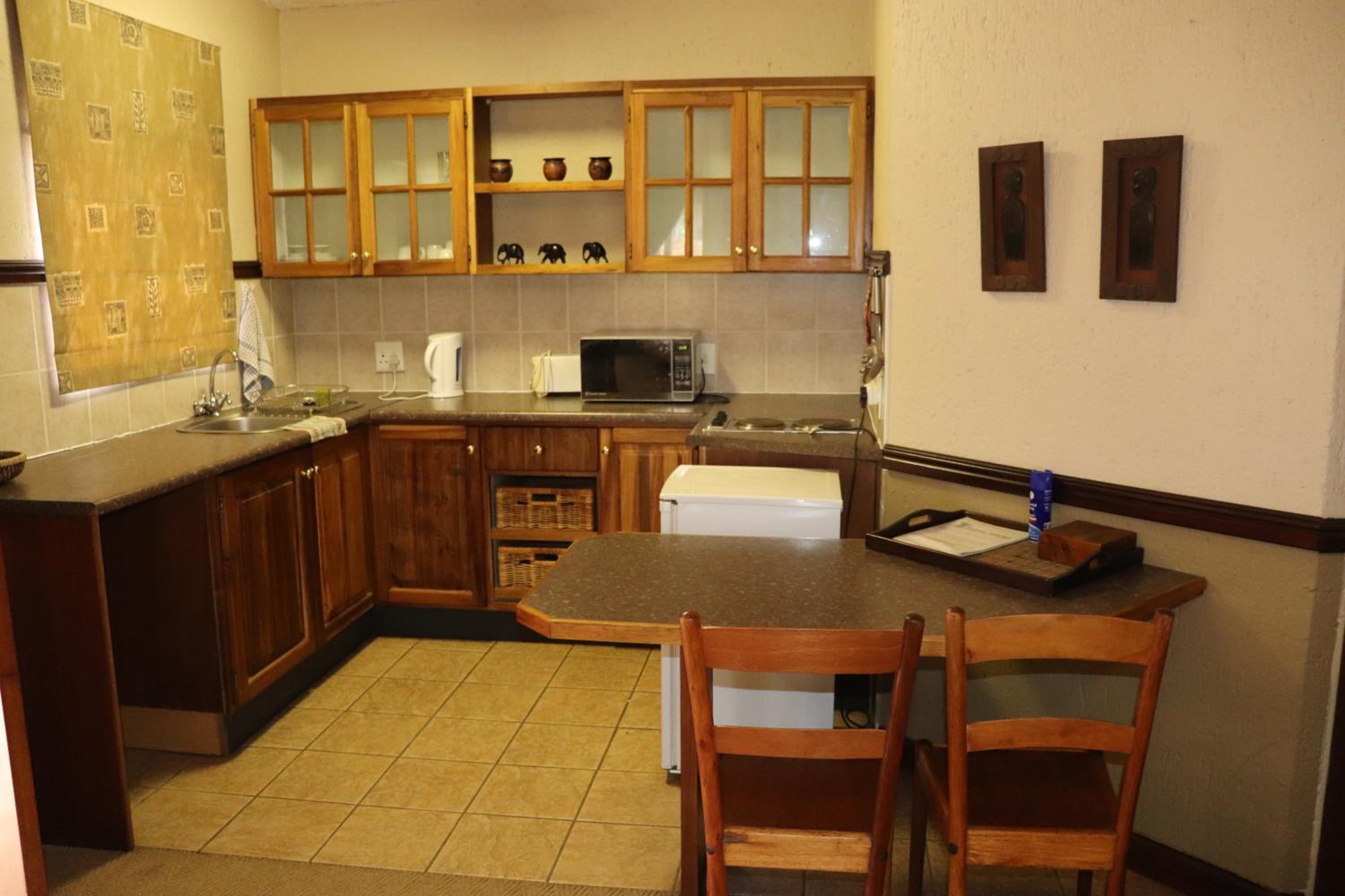 Khaya Africa Guesthouse