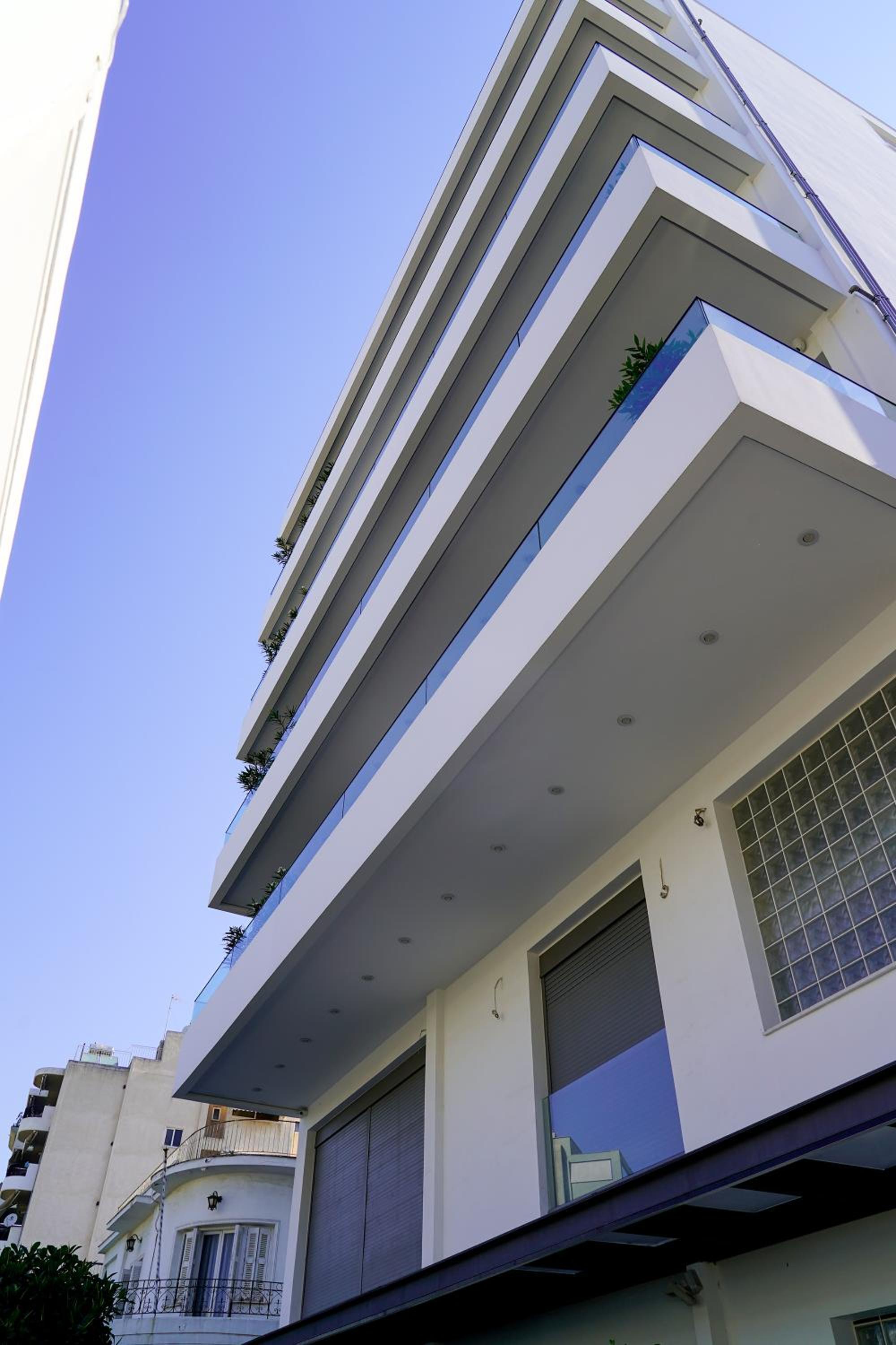 The Lop Athens Holidays Luxury Suites